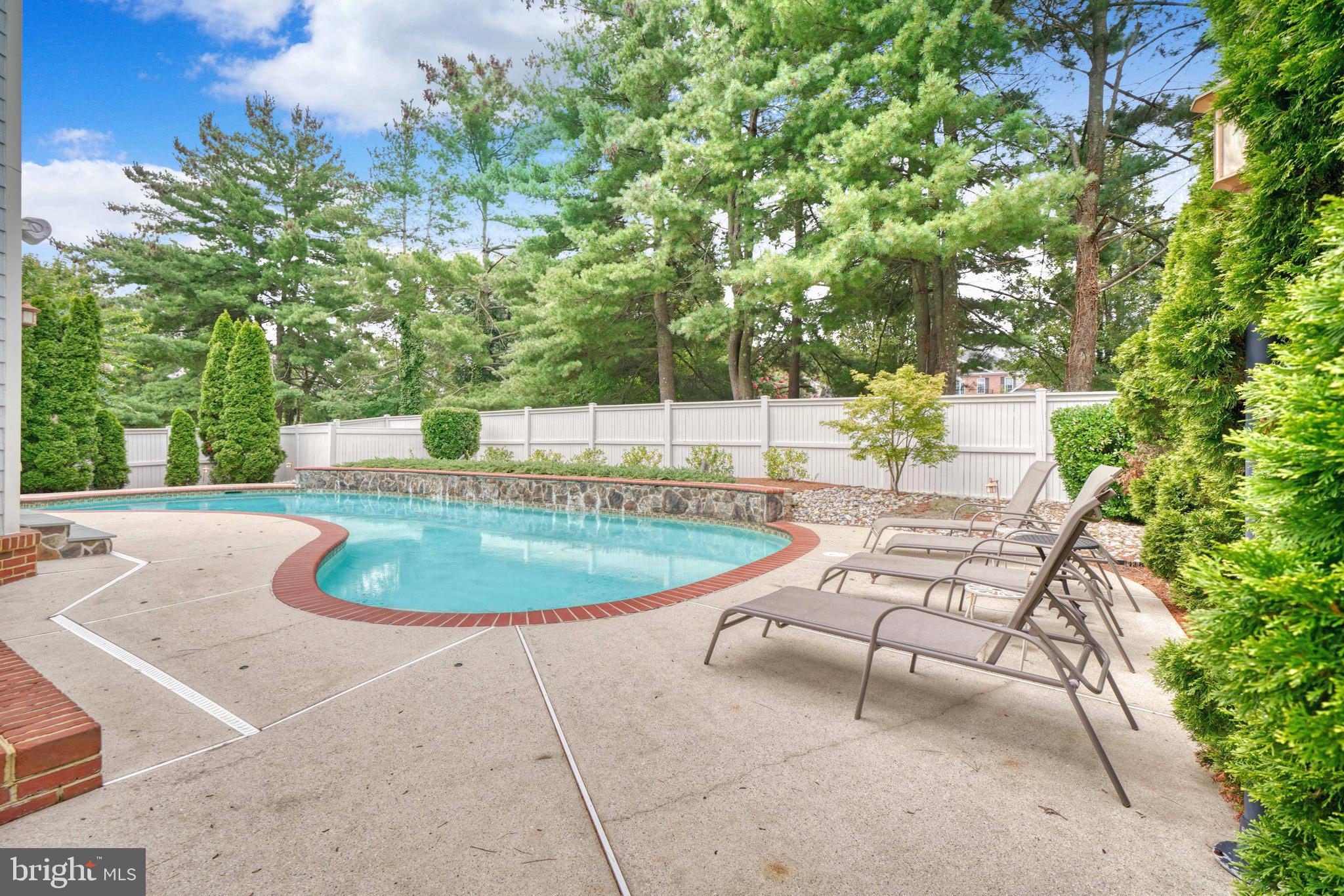 KINGSPORT - Residential