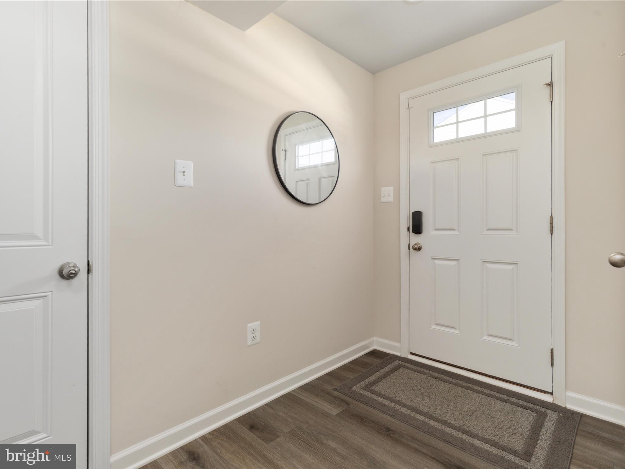 153 KENSINGTON CIRCLE
