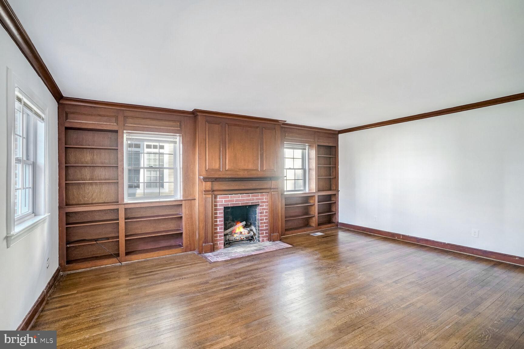 AMERICAN UNIVERSITY PARK - Residential