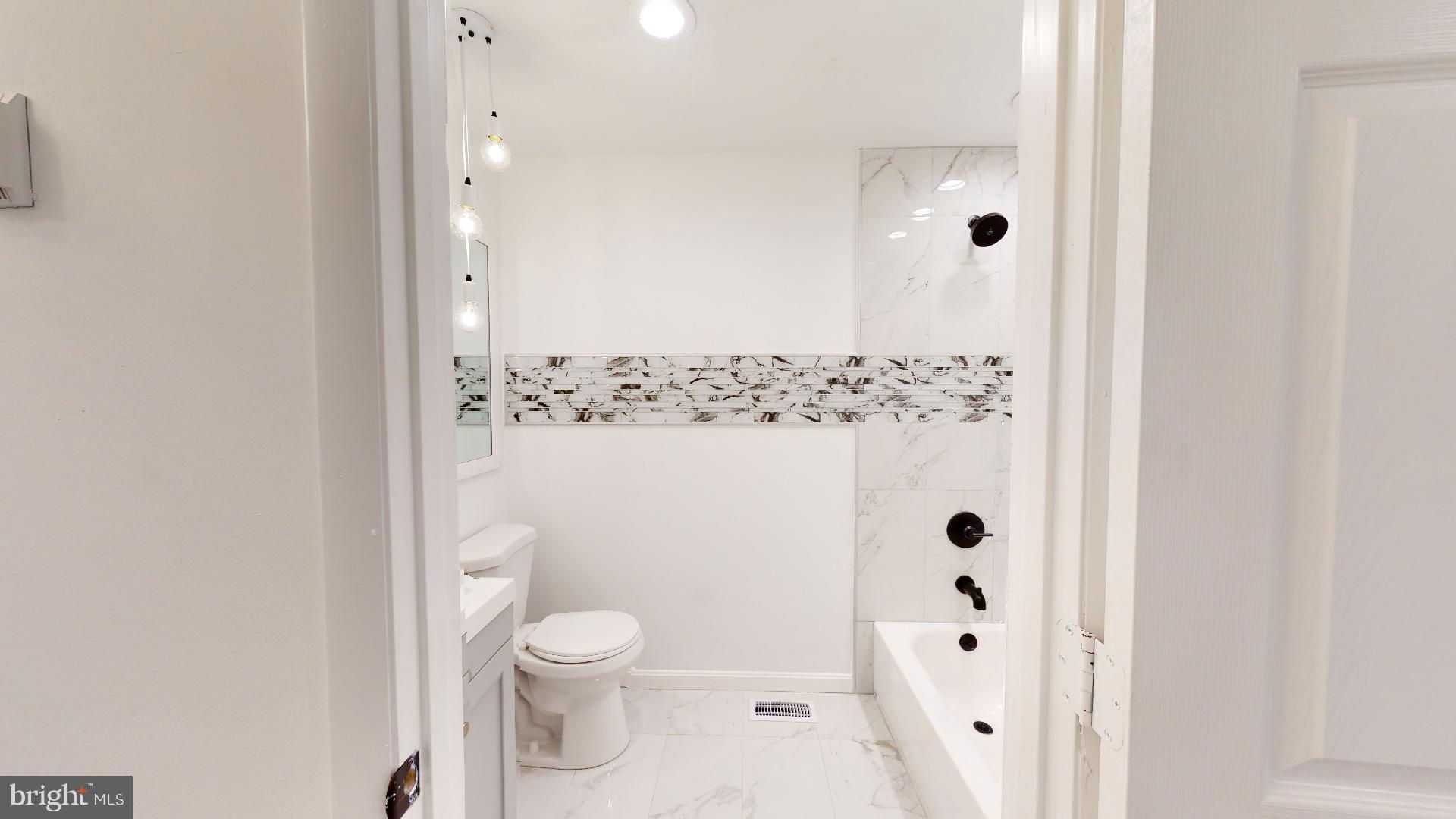 WORTHINGTON - Residential