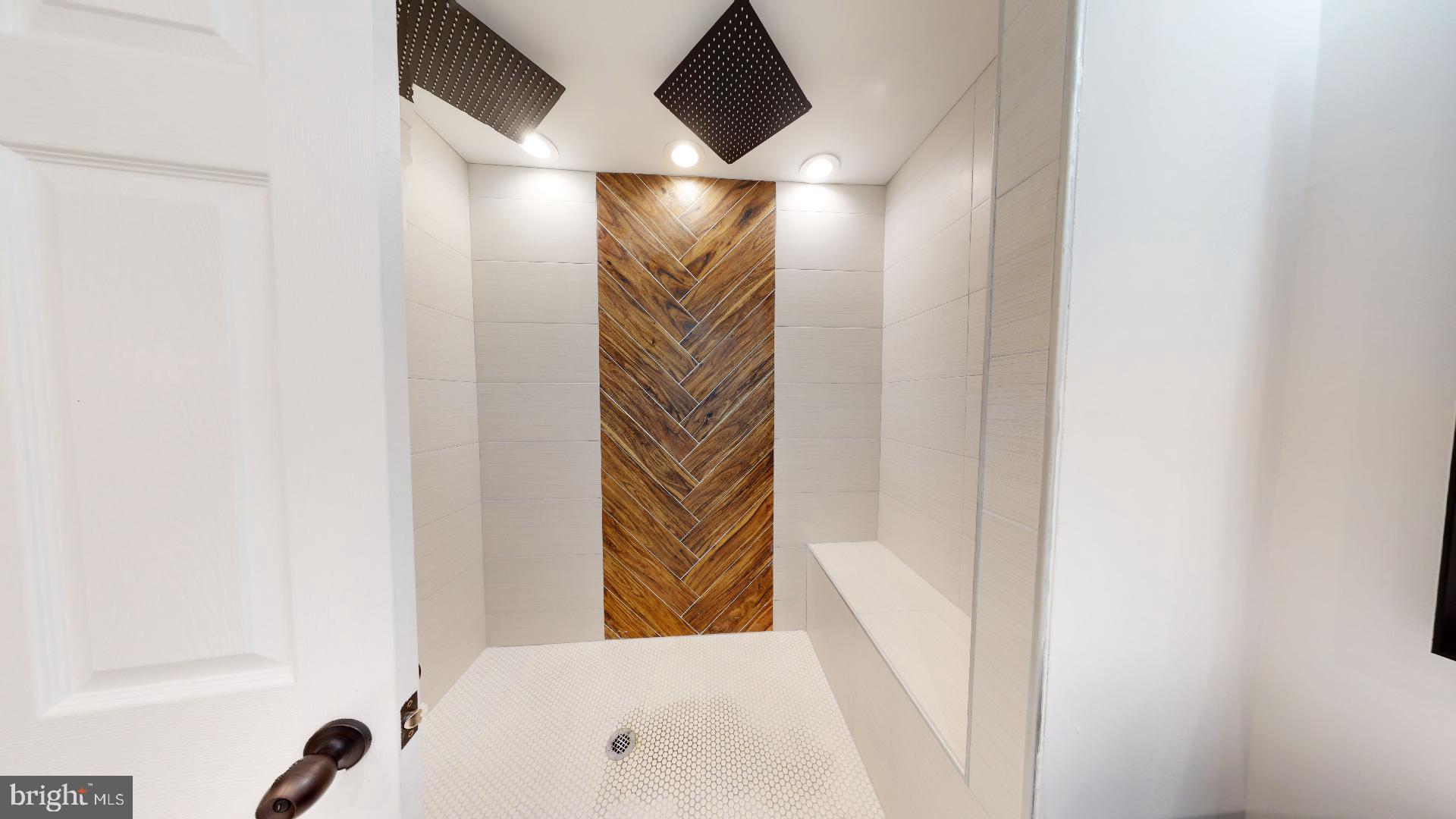 WORTHINGTON - Residential