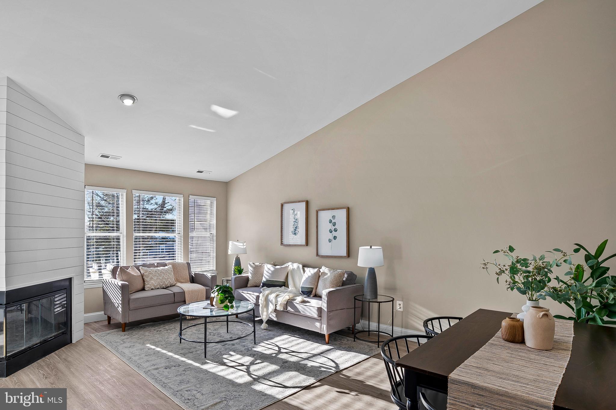 WOODLAND VILLAGE - Residential Lease