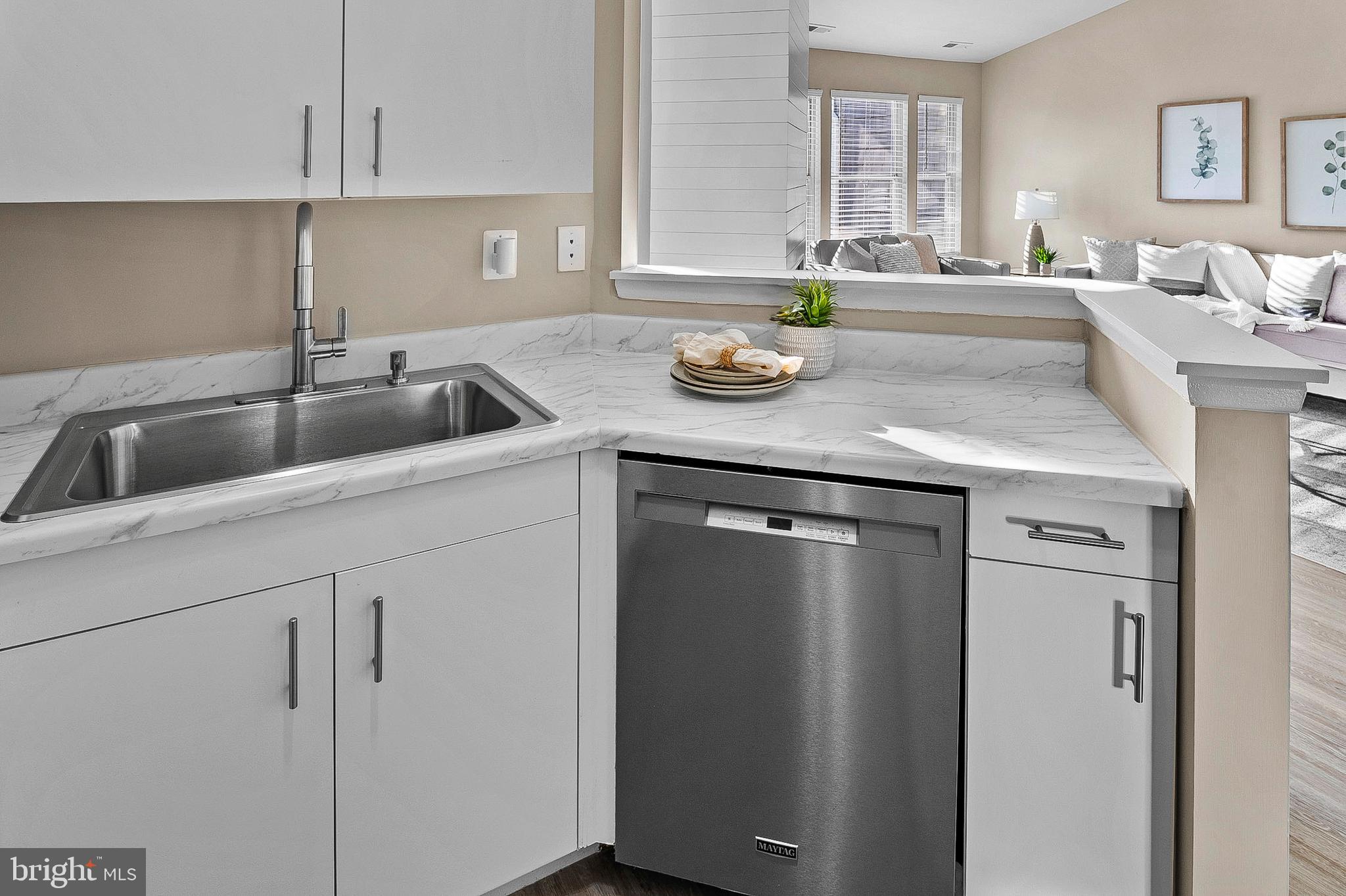 WOODLAND VILLAGE - Residential Lease