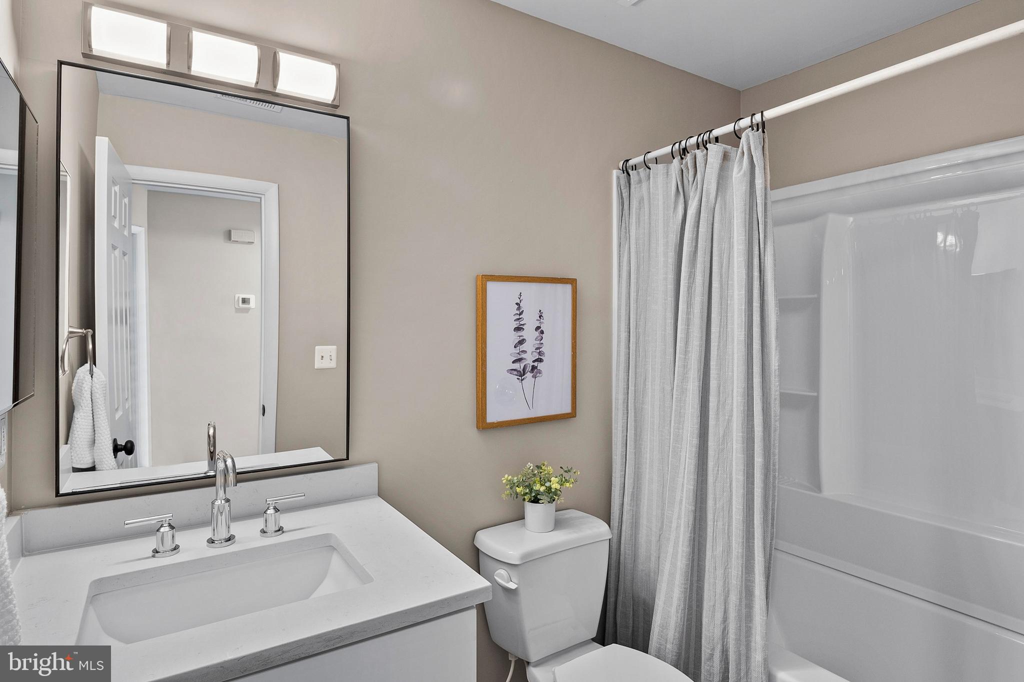 WOODLAND VILLAGE - Residential Lease