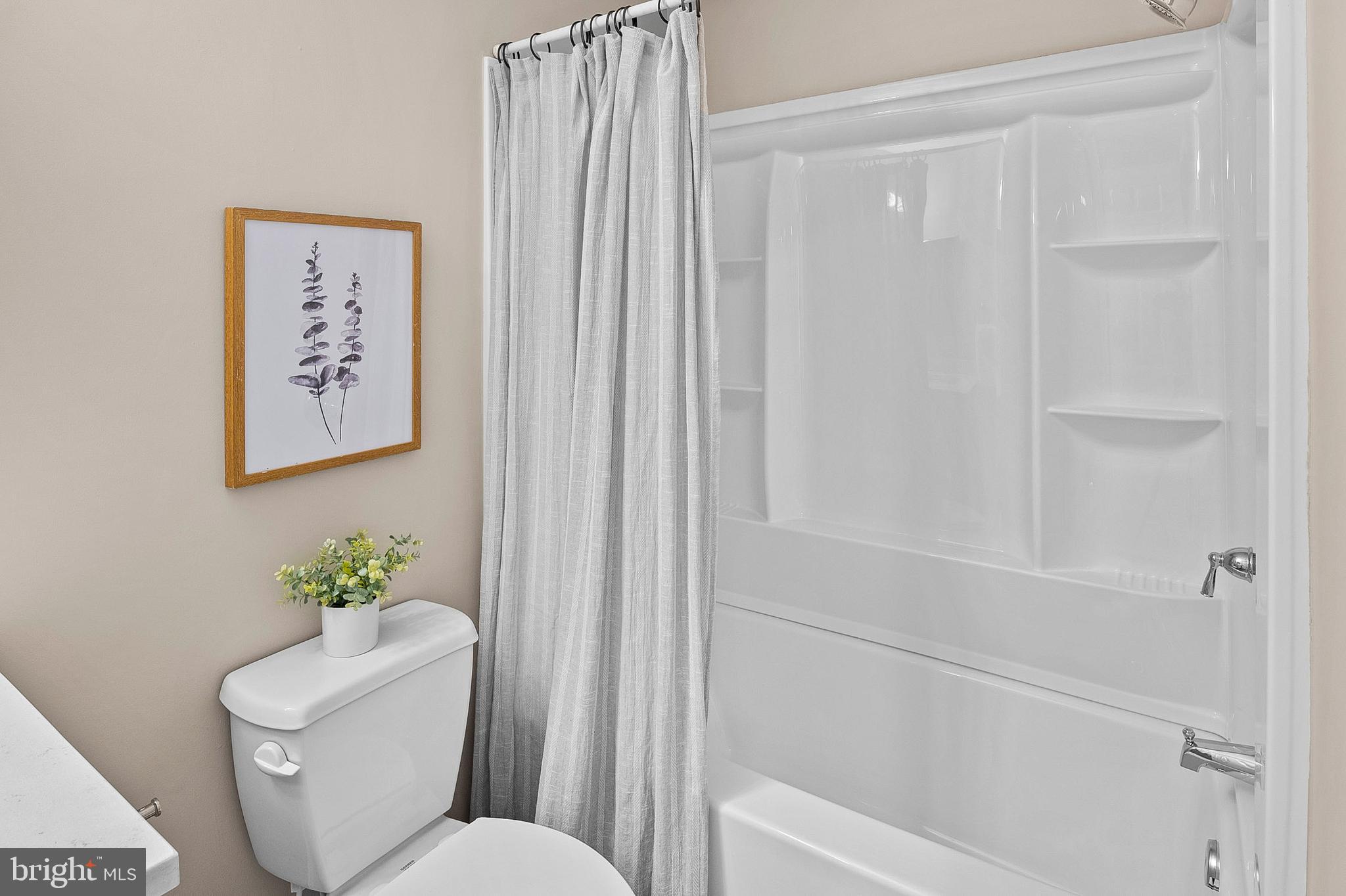 WOODLAND VILLAGE - Residential Lease