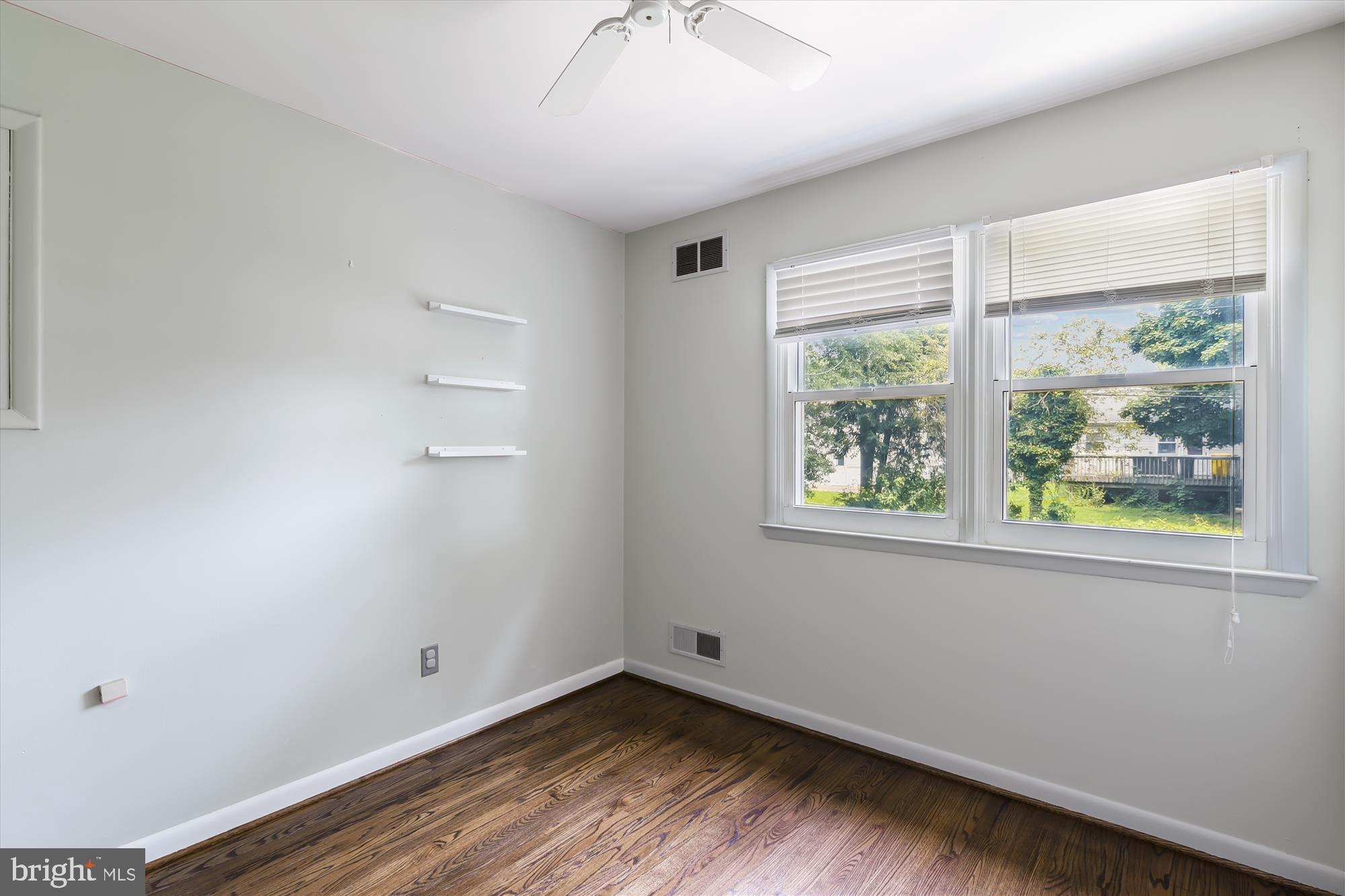 GLEN BURNIE PARK - Residential