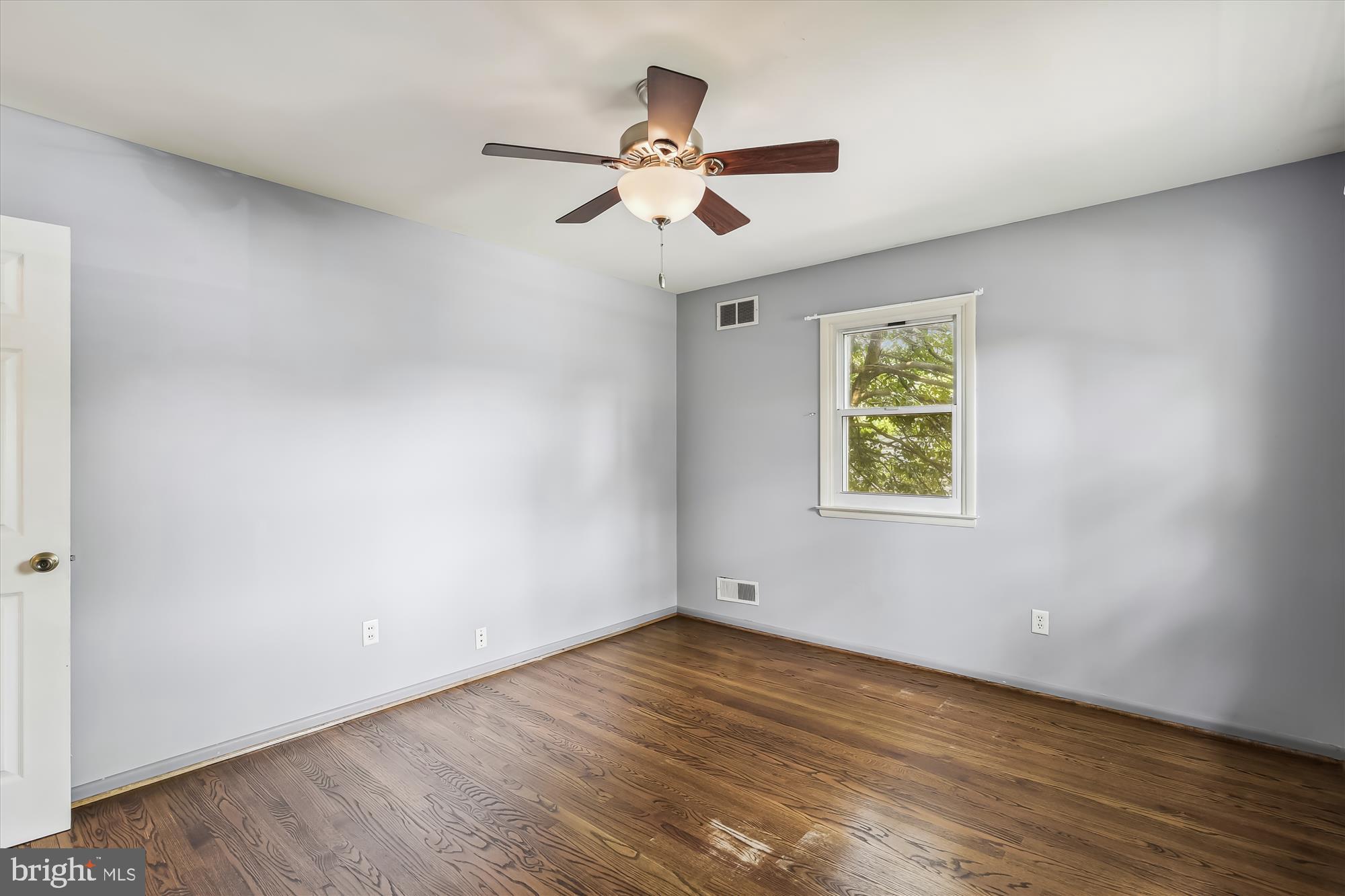 GLEN BURNIE PARK - Residential