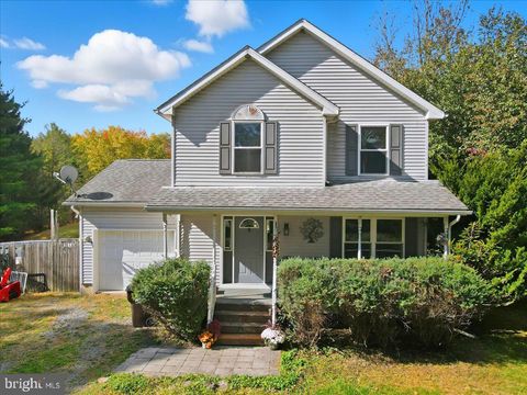 117 SUMMIT DRIVE STROUDSBURG PA 18360