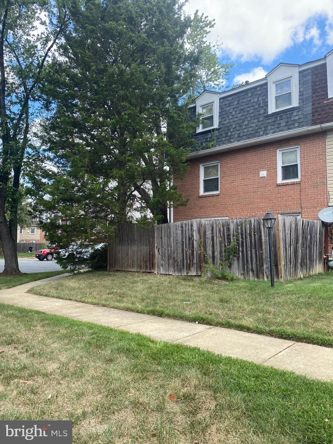63 WATKINS PARK DRIVE 32