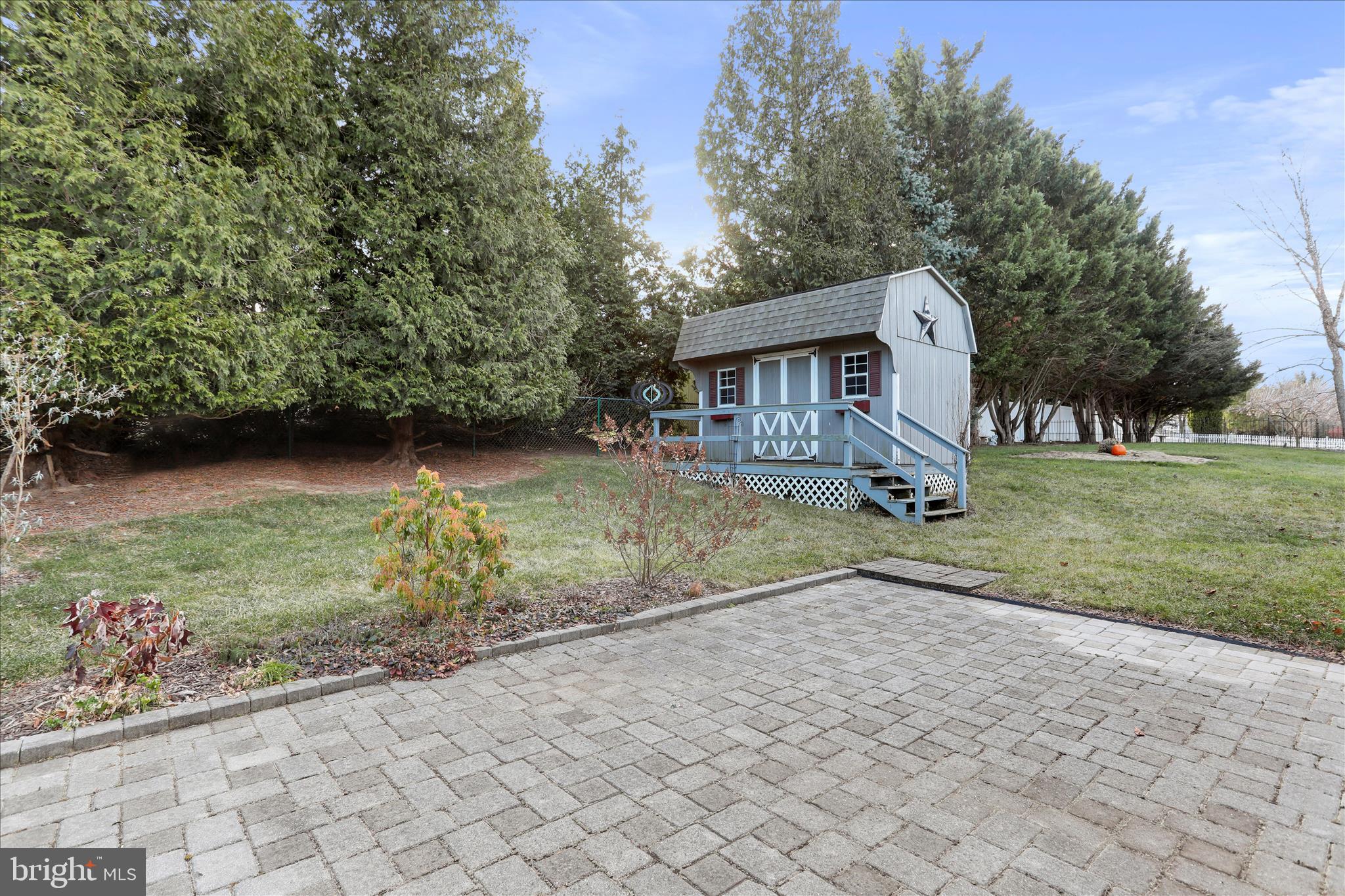 SHADOW CREEK MEADOWS - Residential