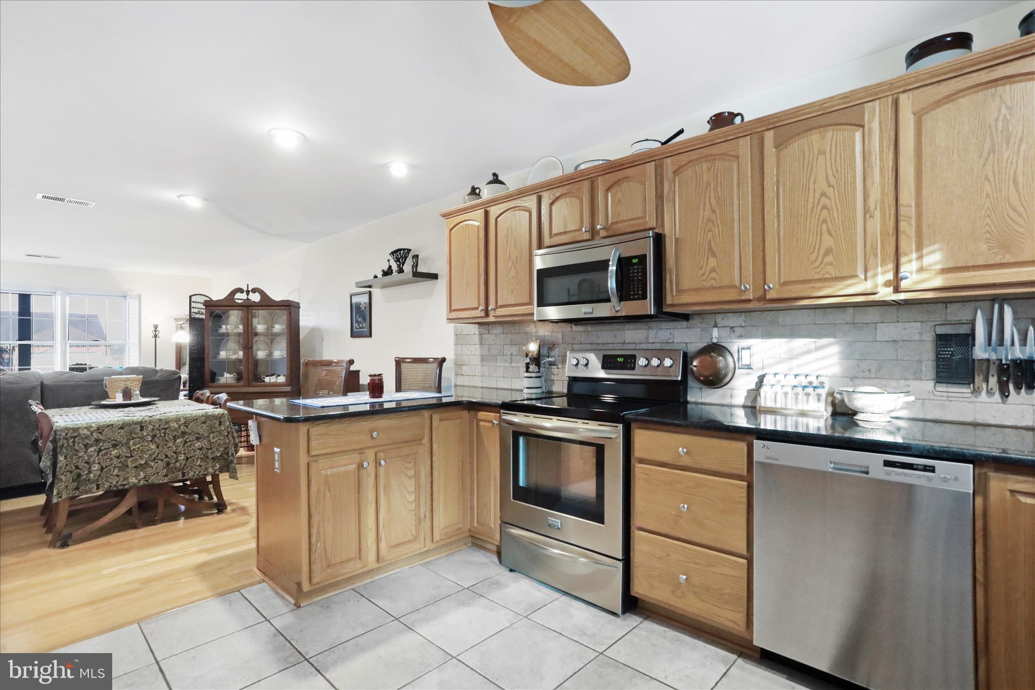 SHADOW CREEK MEADOWS - Residential