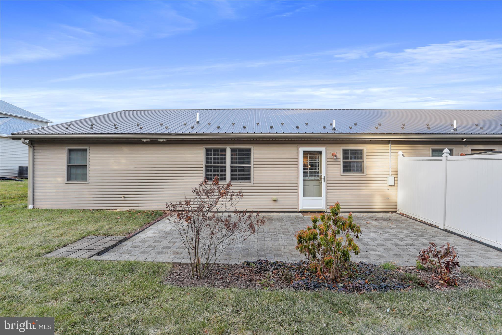 SHADOW CREEK MEADOWS - Residential