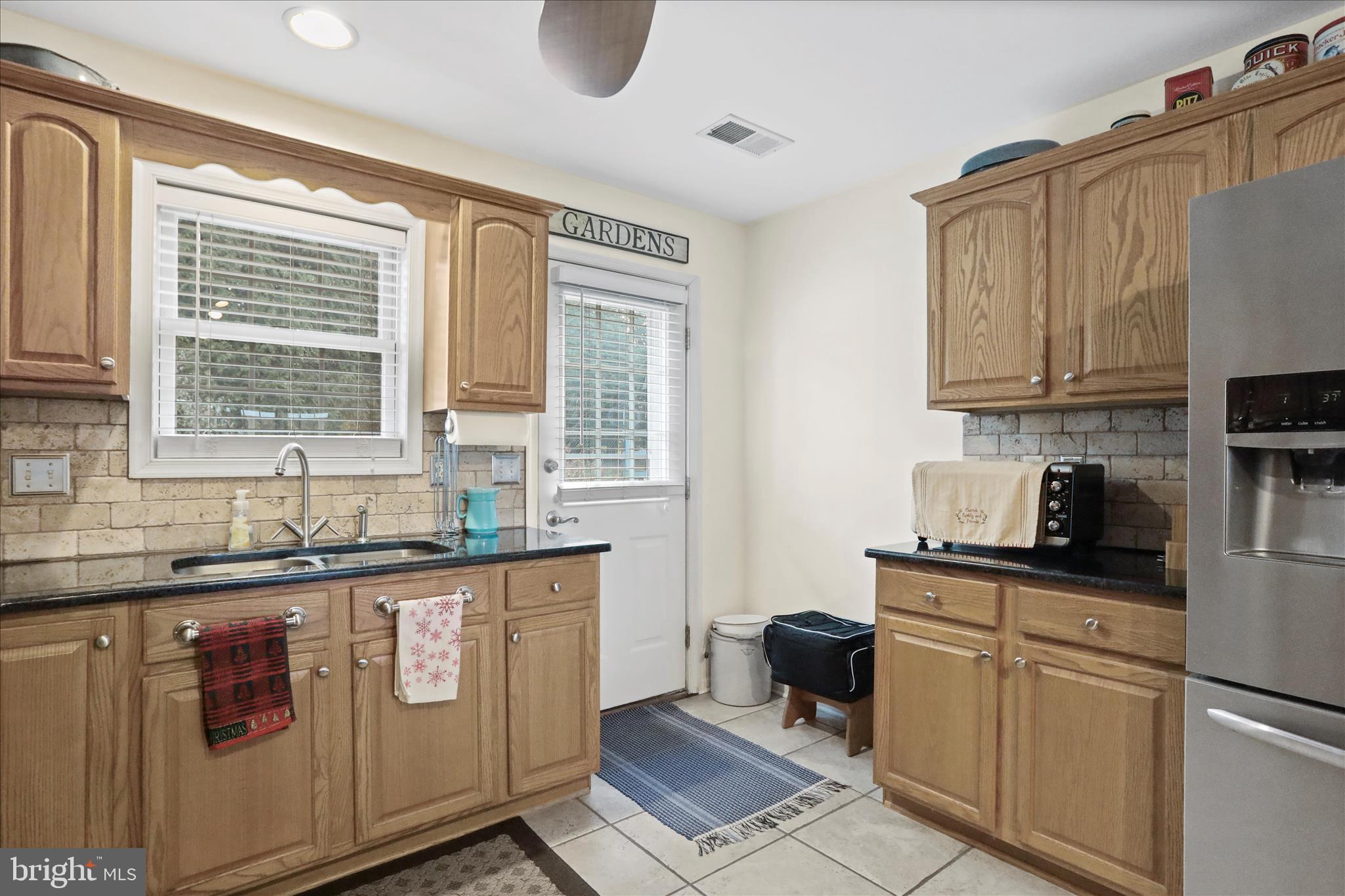 SHADOW CREEK MEADOWS - Residential