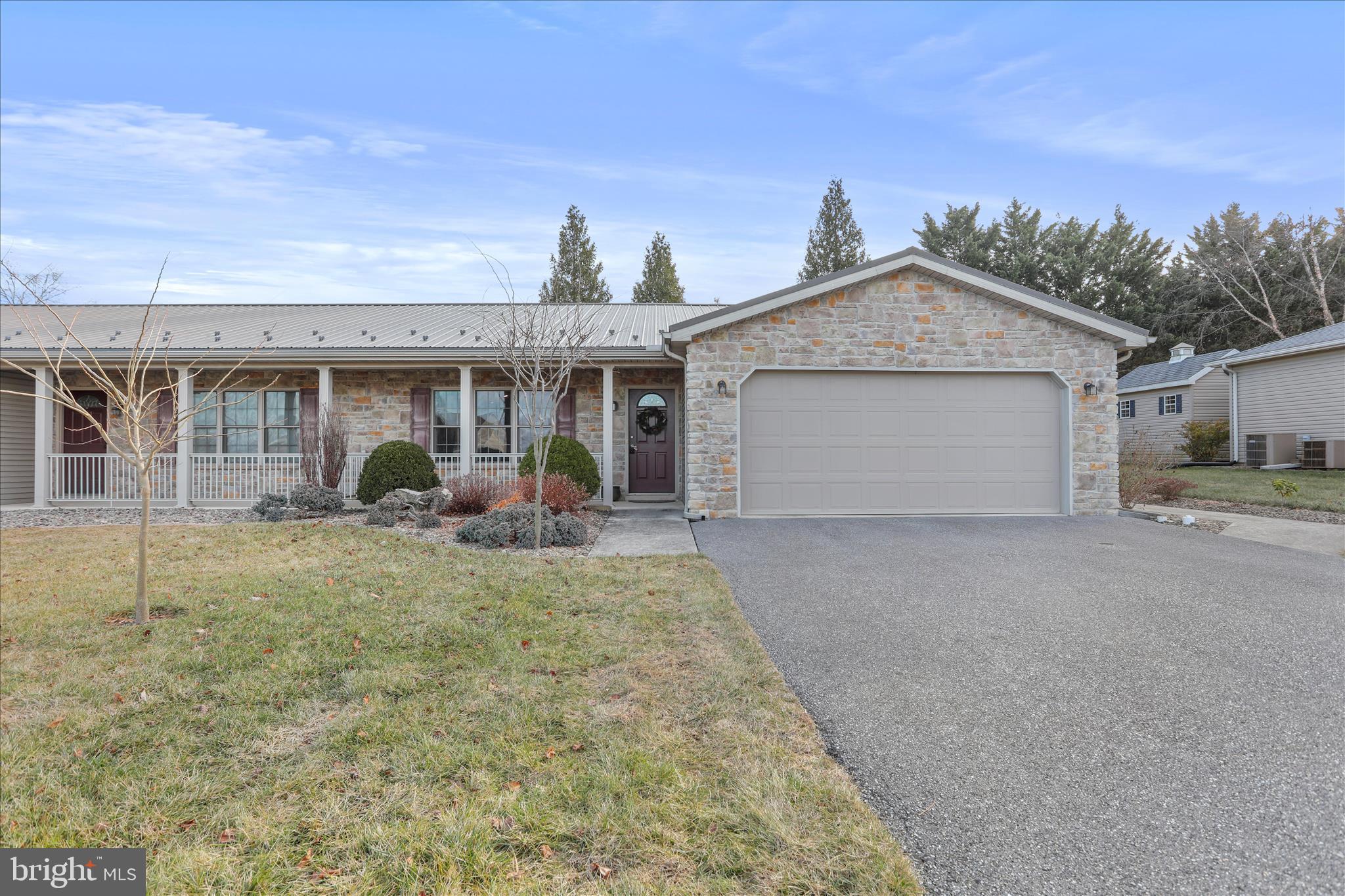 SHADOW CREEK MEADOWS - Residential