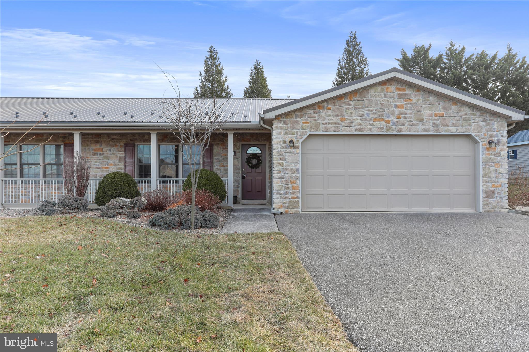 SHADOW CREEK MEADOWS - Residential