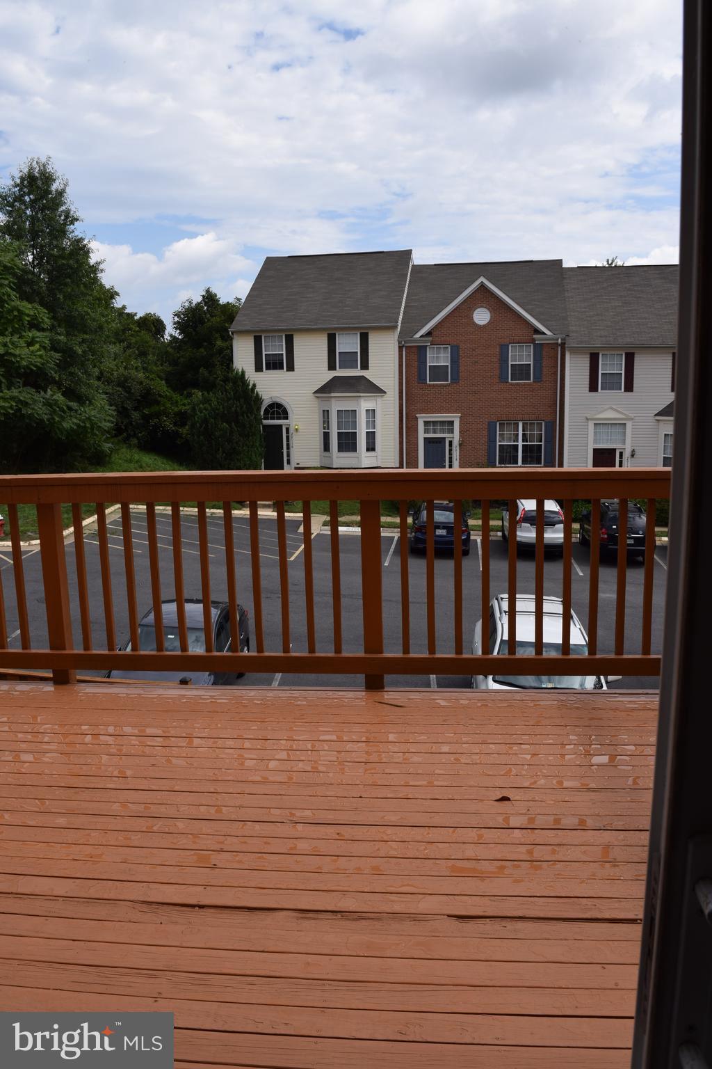 UNIVERISTY CENTER - Residential Lease