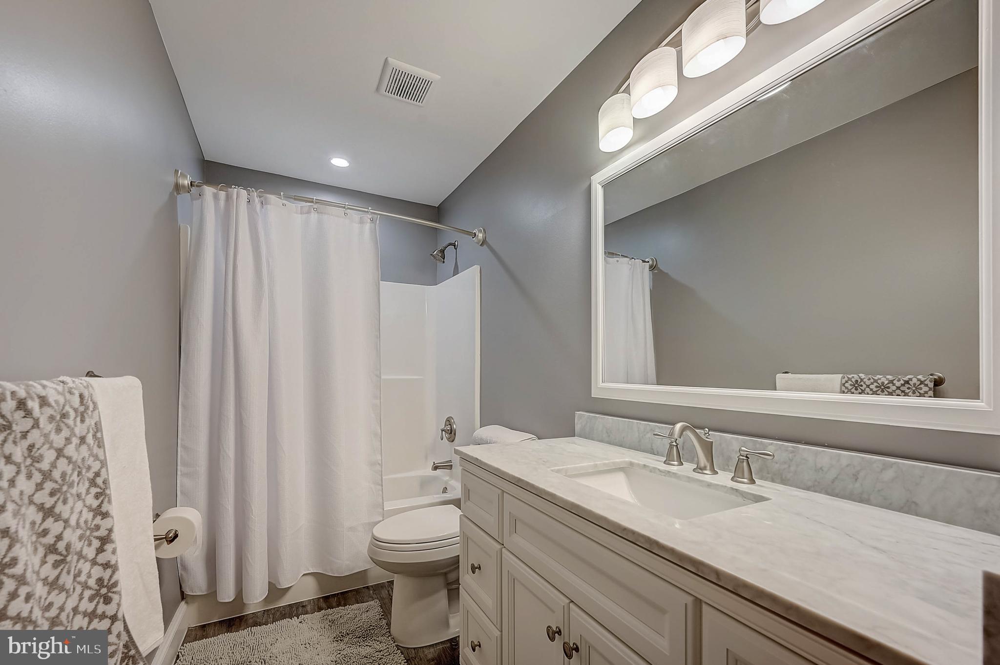 PINNACLE @ BRANDYW - Residential