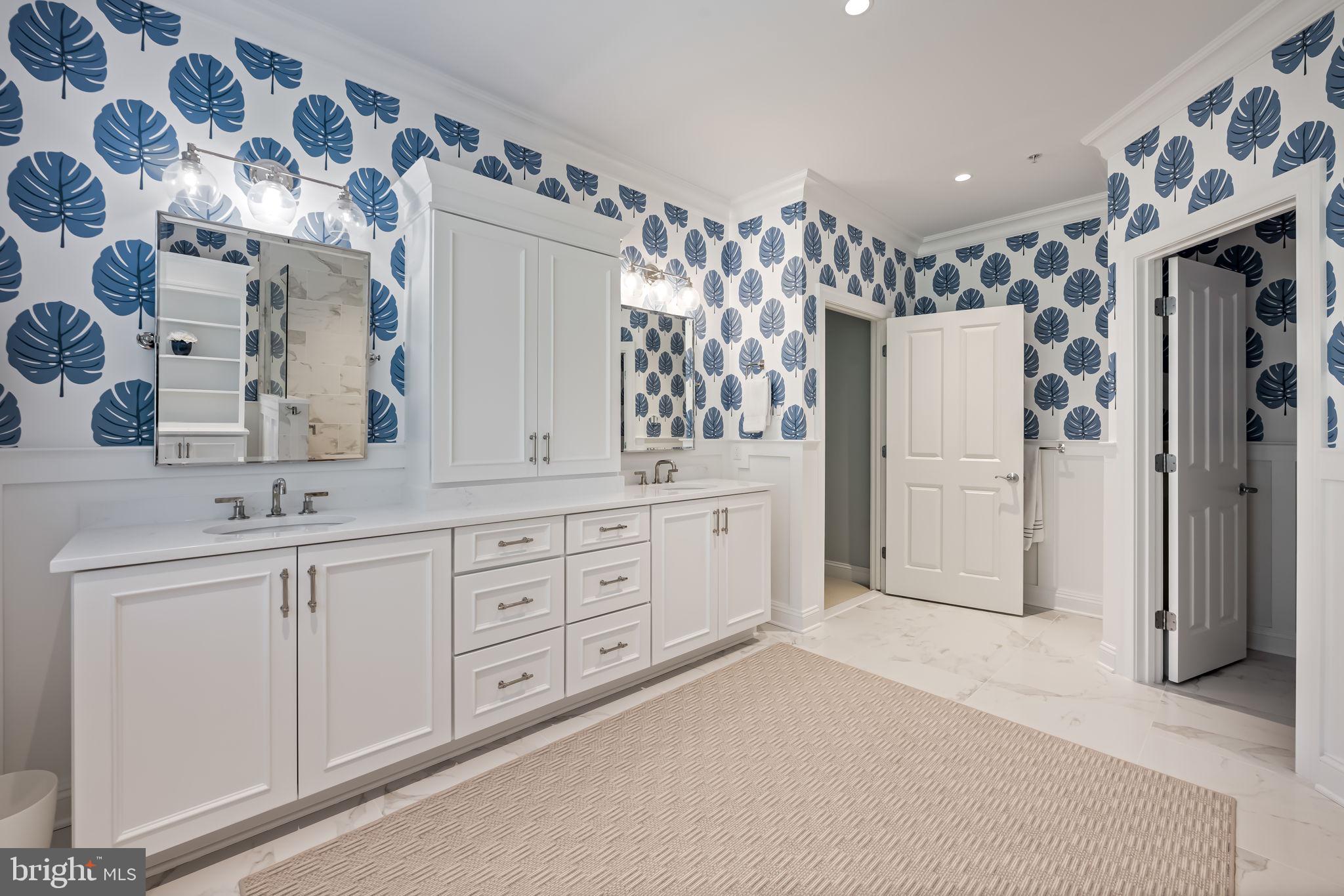 CLOISTERS AT CHARLES III - Residential