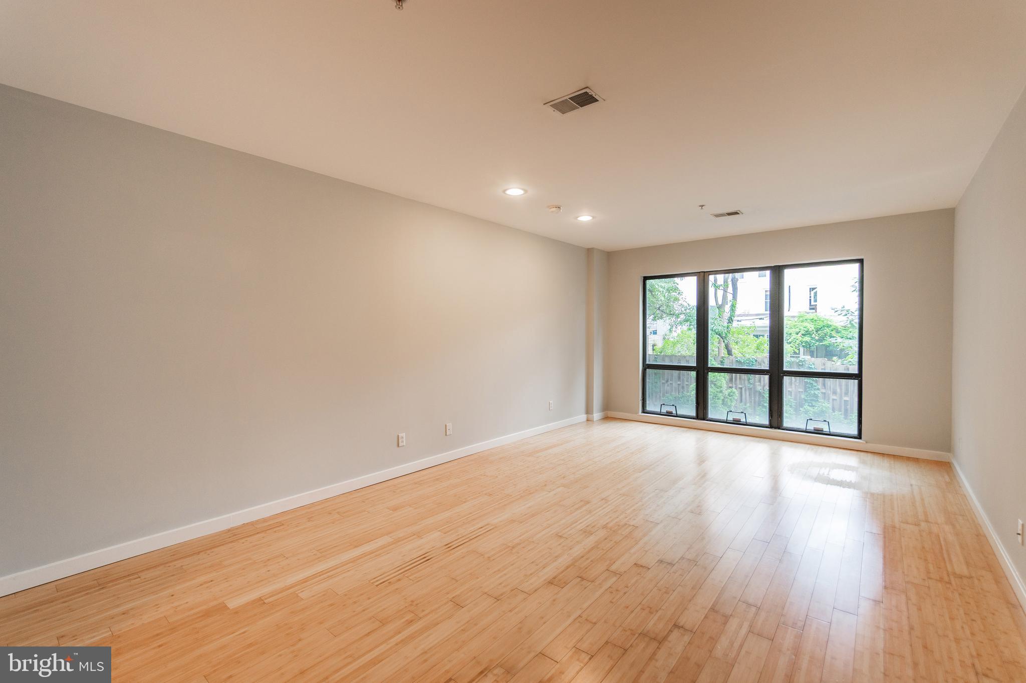 NORTHERN LIBERTIES - Residential Lease