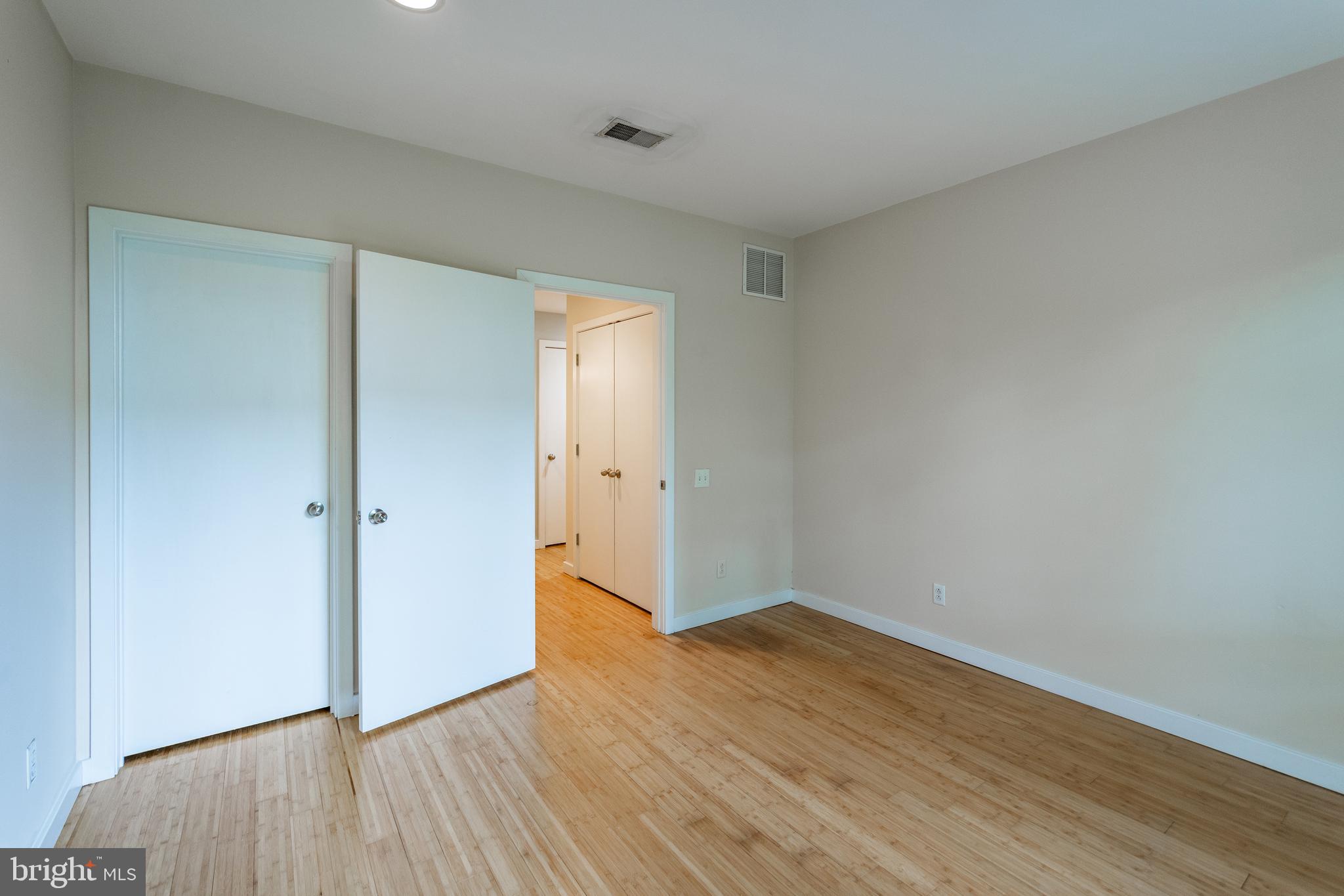 NORTHERN LIBERTIES - Residential Lease