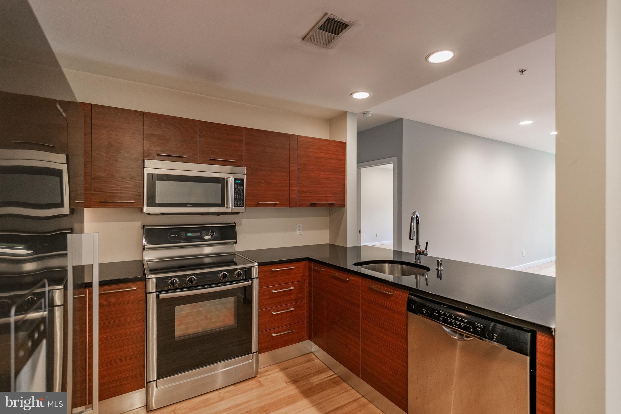 NORTHERN LIBERTIES - Residential Lease