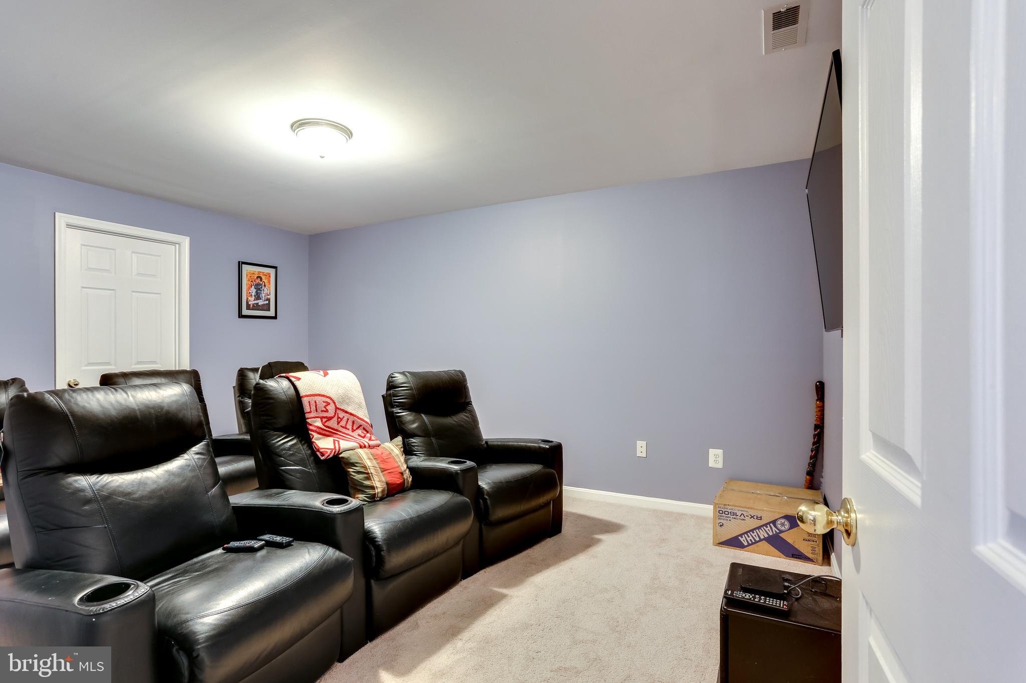 TAYLOR VILLAGE - Residential