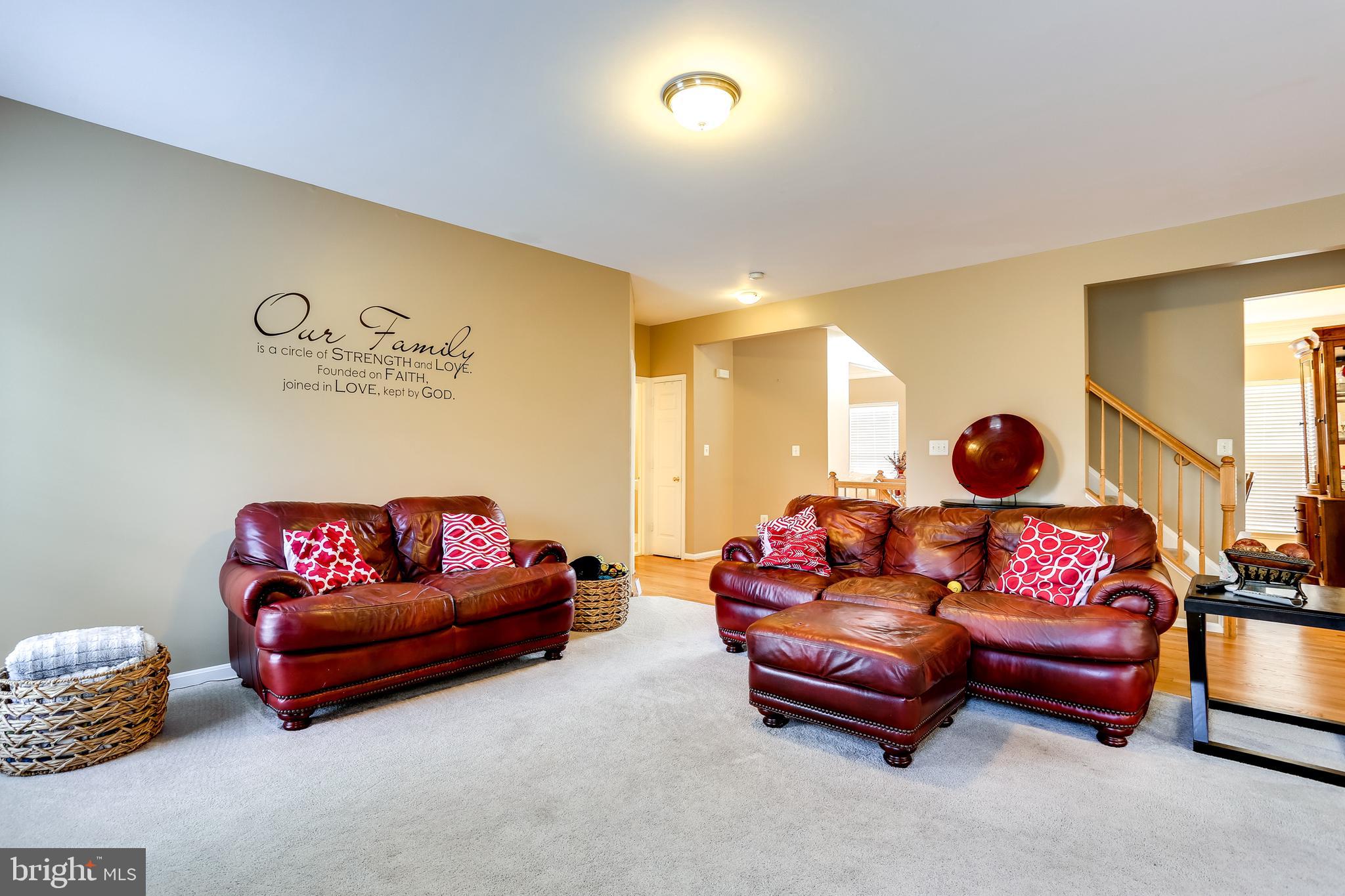 TAYLOR VILLAGE - Residential