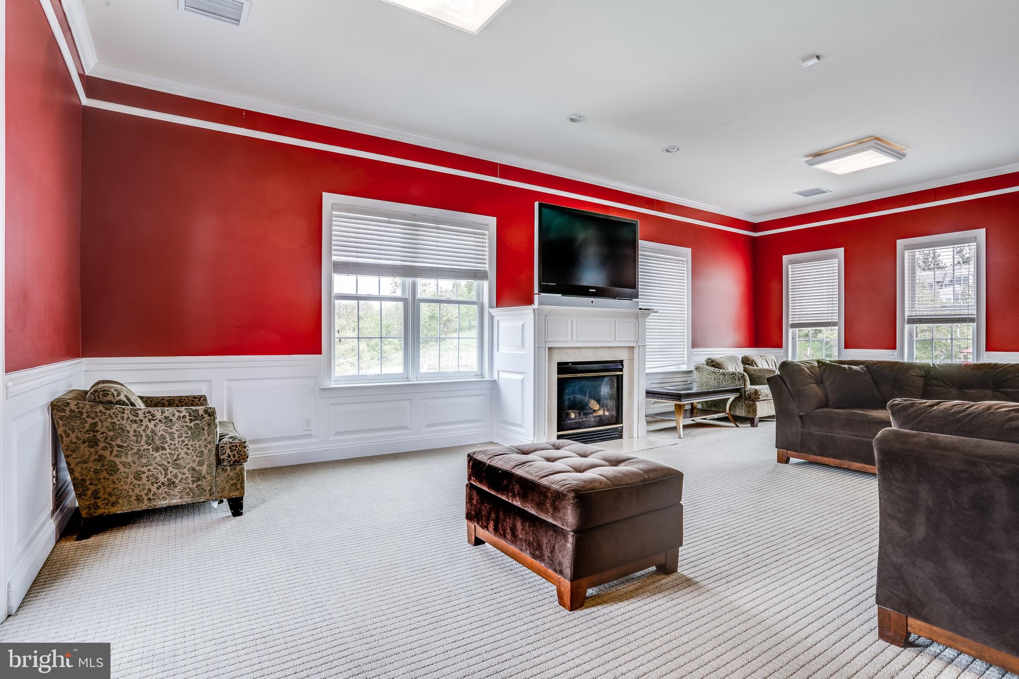 TAYLOR VILLAGE - Residential