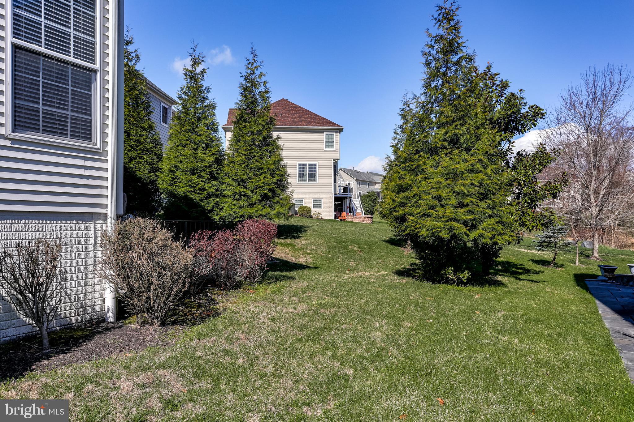 TAYLOR VILLAGE - Residential