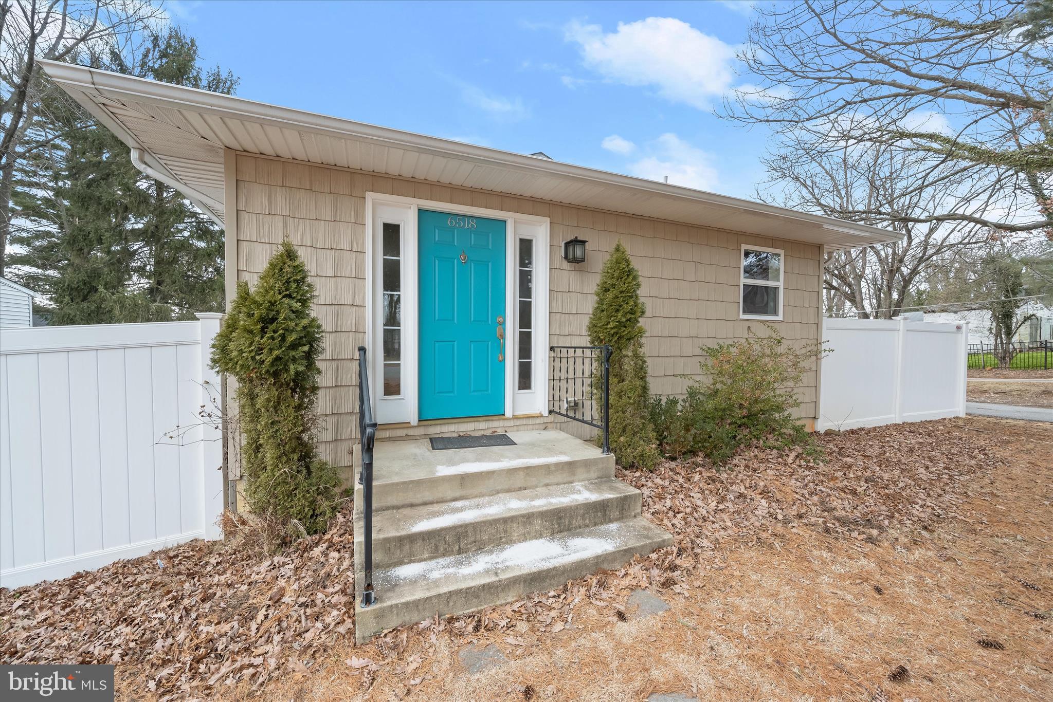 BRIGHTON - Residential