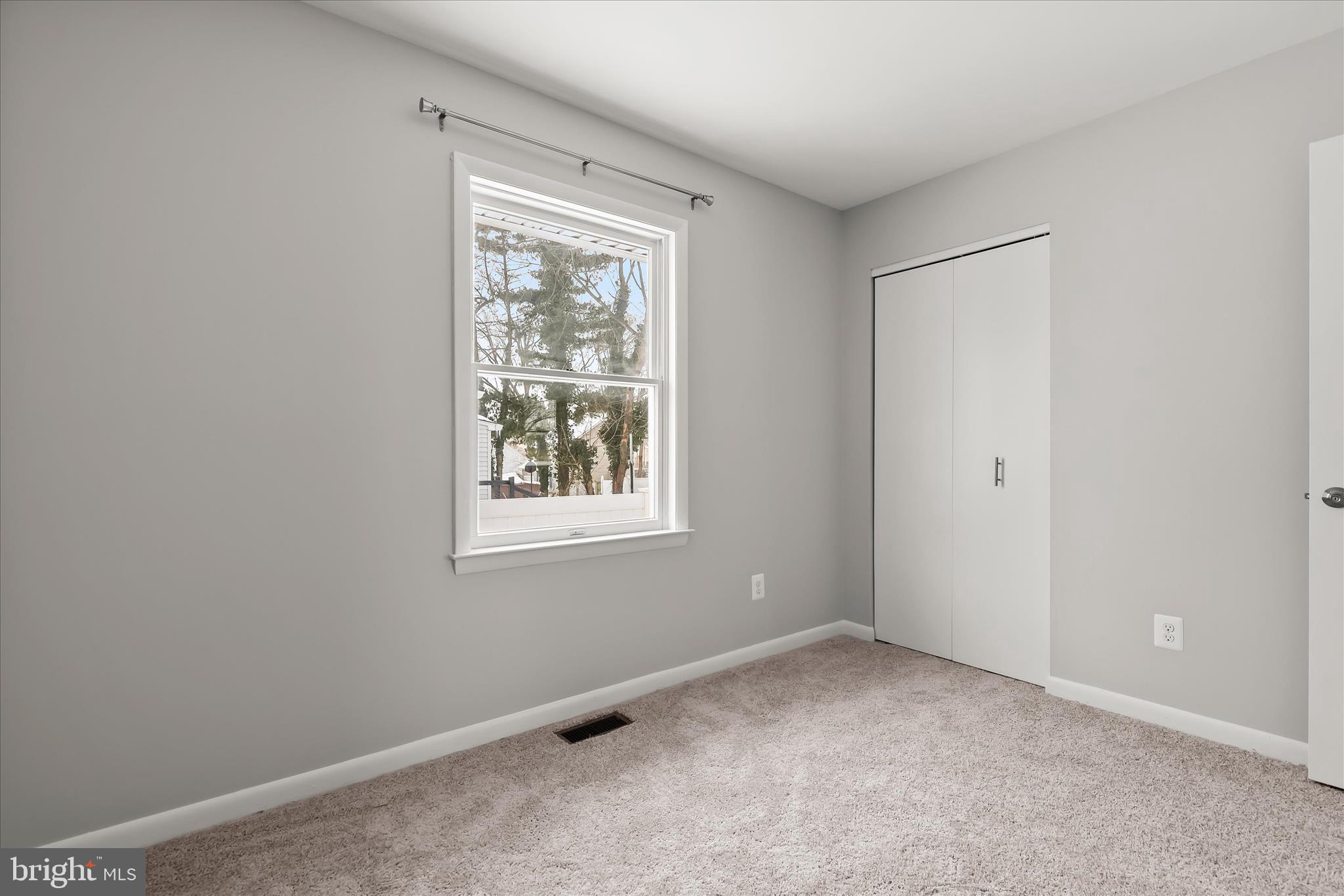 BRIGHTON - Residential