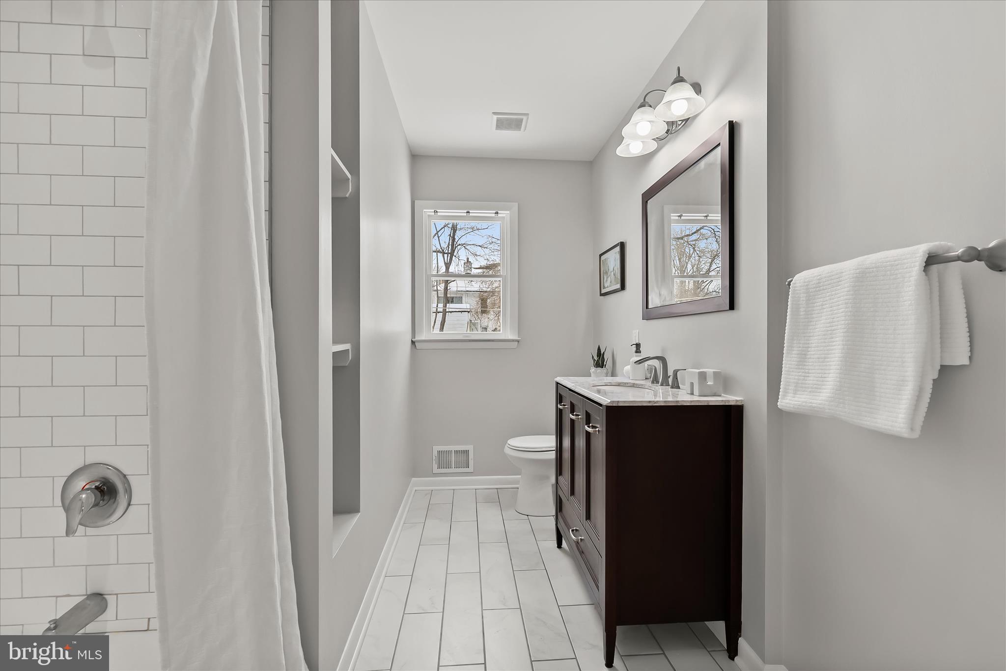 BRIGHTON - Residential