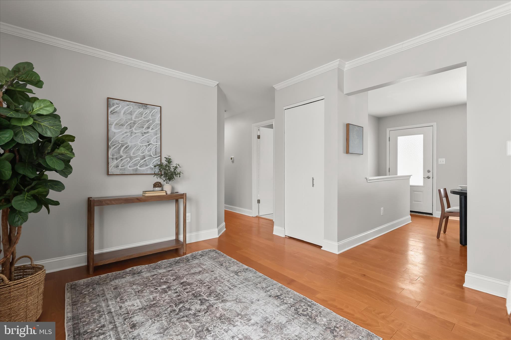 BRIGHTON - Residential