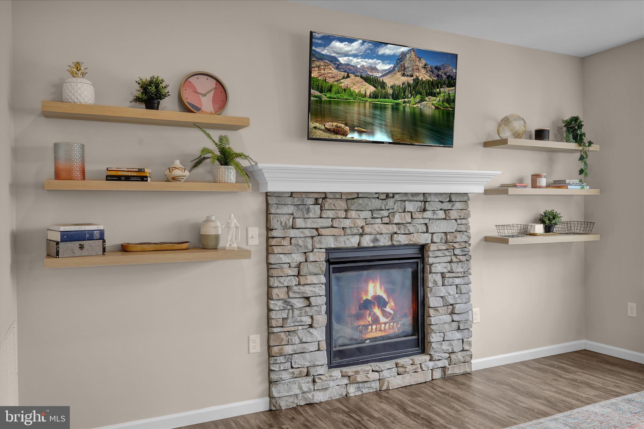 GRAYSTONE CROSSING - Residential