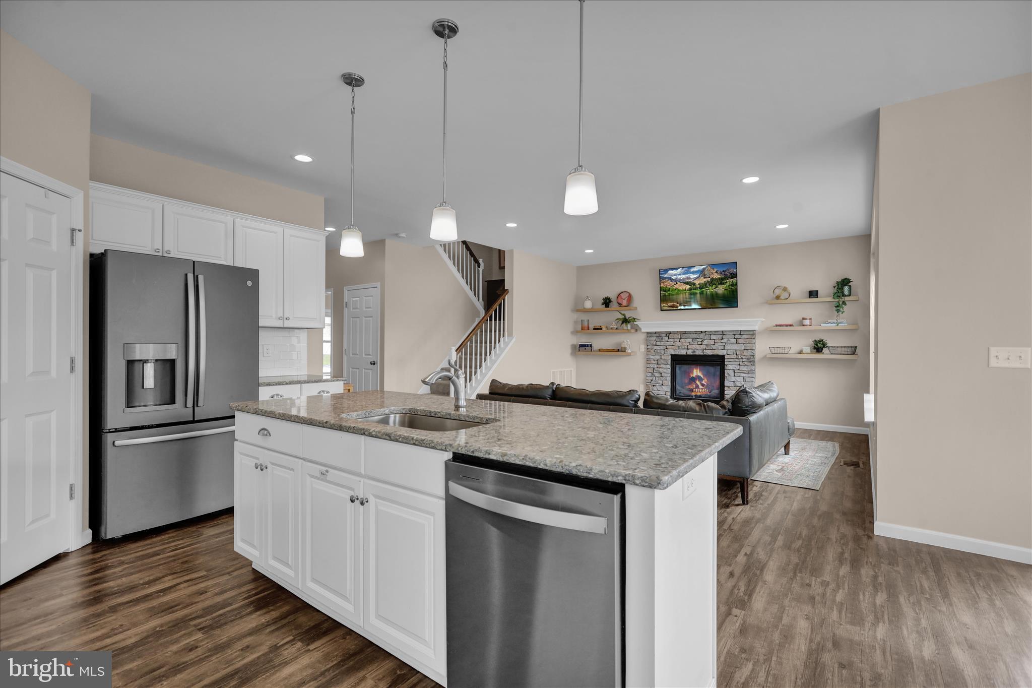 GRAYSTONE CROSSING - Residential