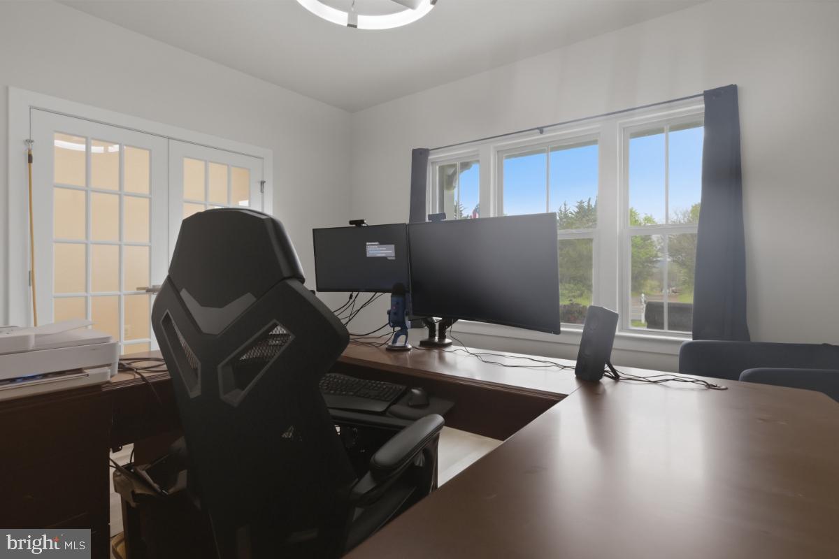BROOKFIELD - Residential
