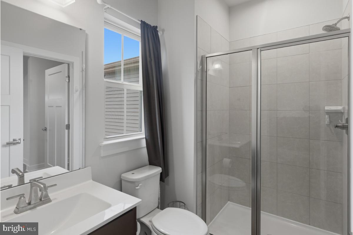 BROOKFIELD - Residential