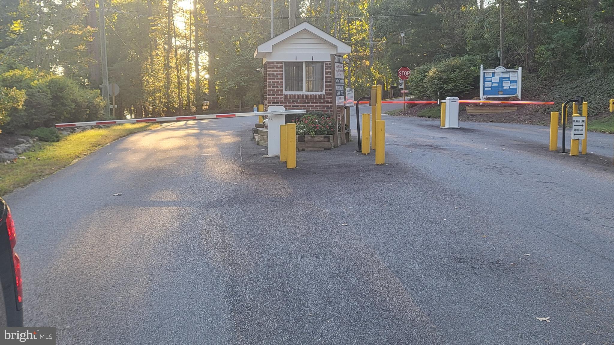 BLUE RIDGE SHORES - Land