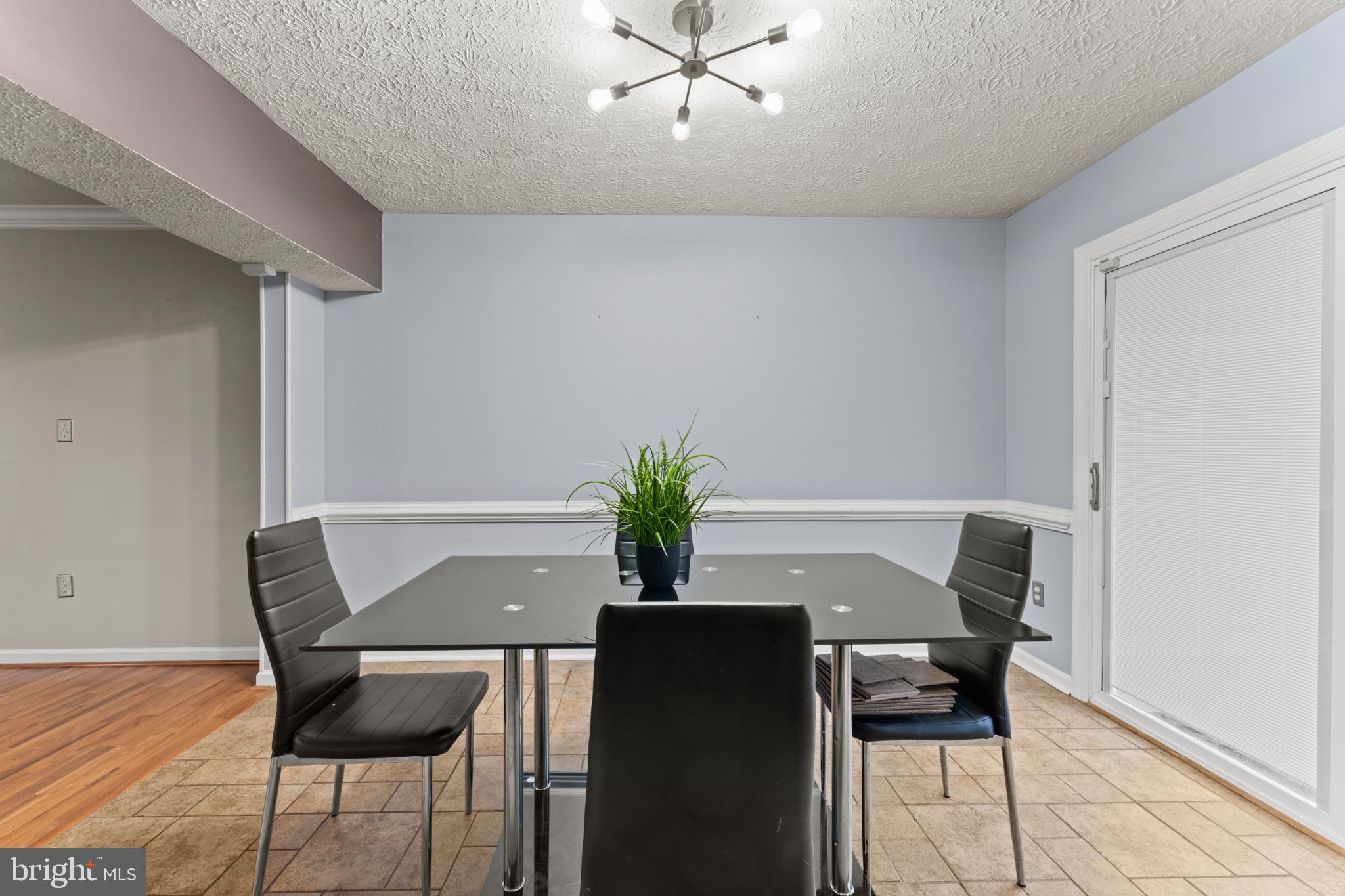 HARBOUR OAKS - Residential