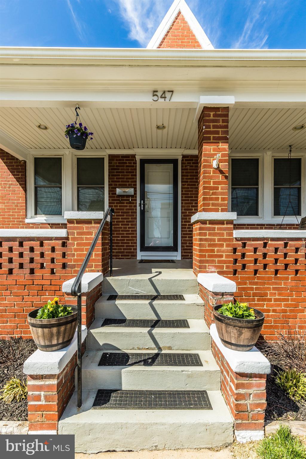 DOWNTOWN FREDERICK - Residential