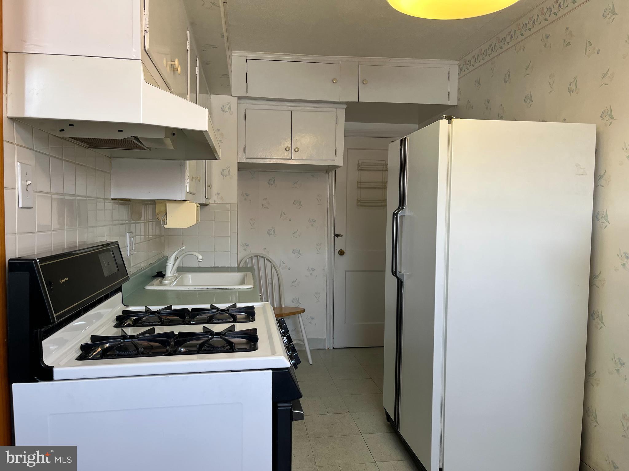 MAYFAIR (WEST) - Residential