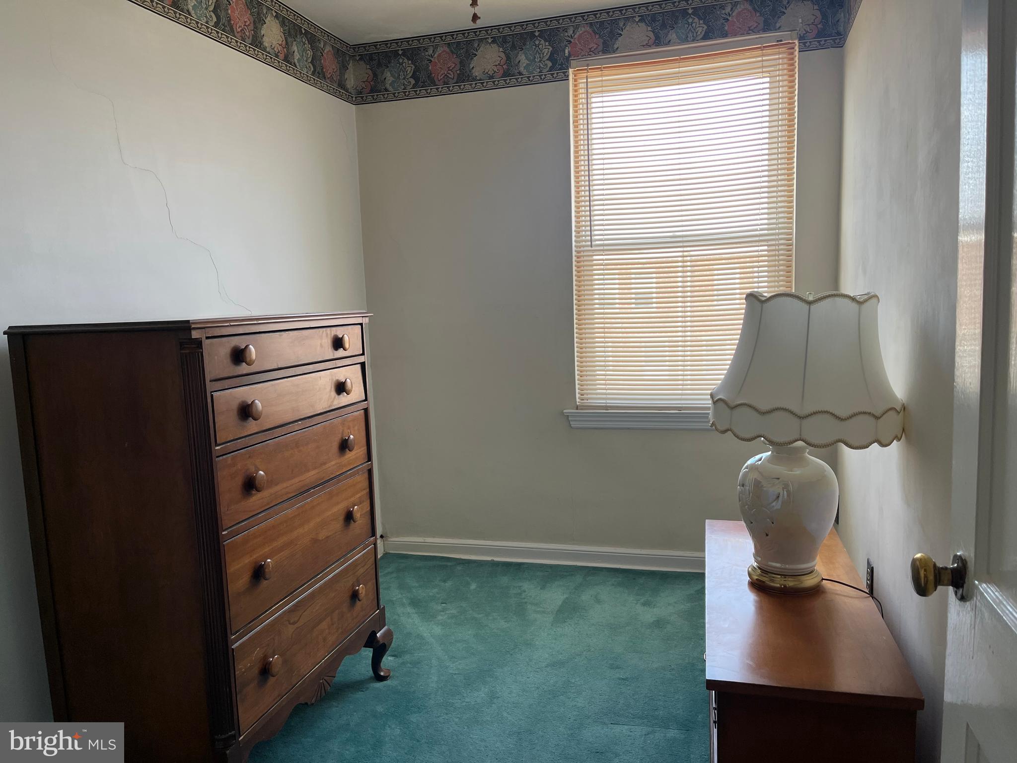 MAYFAIR (WEST) - Residential