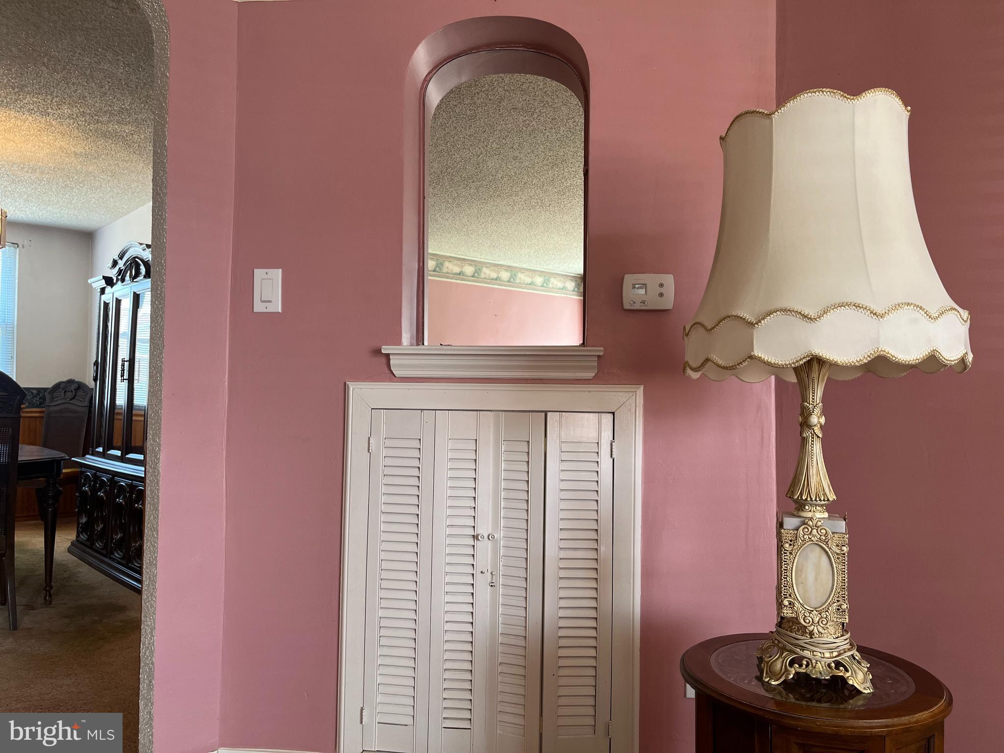 MAYFAIR (WEST) - Residential