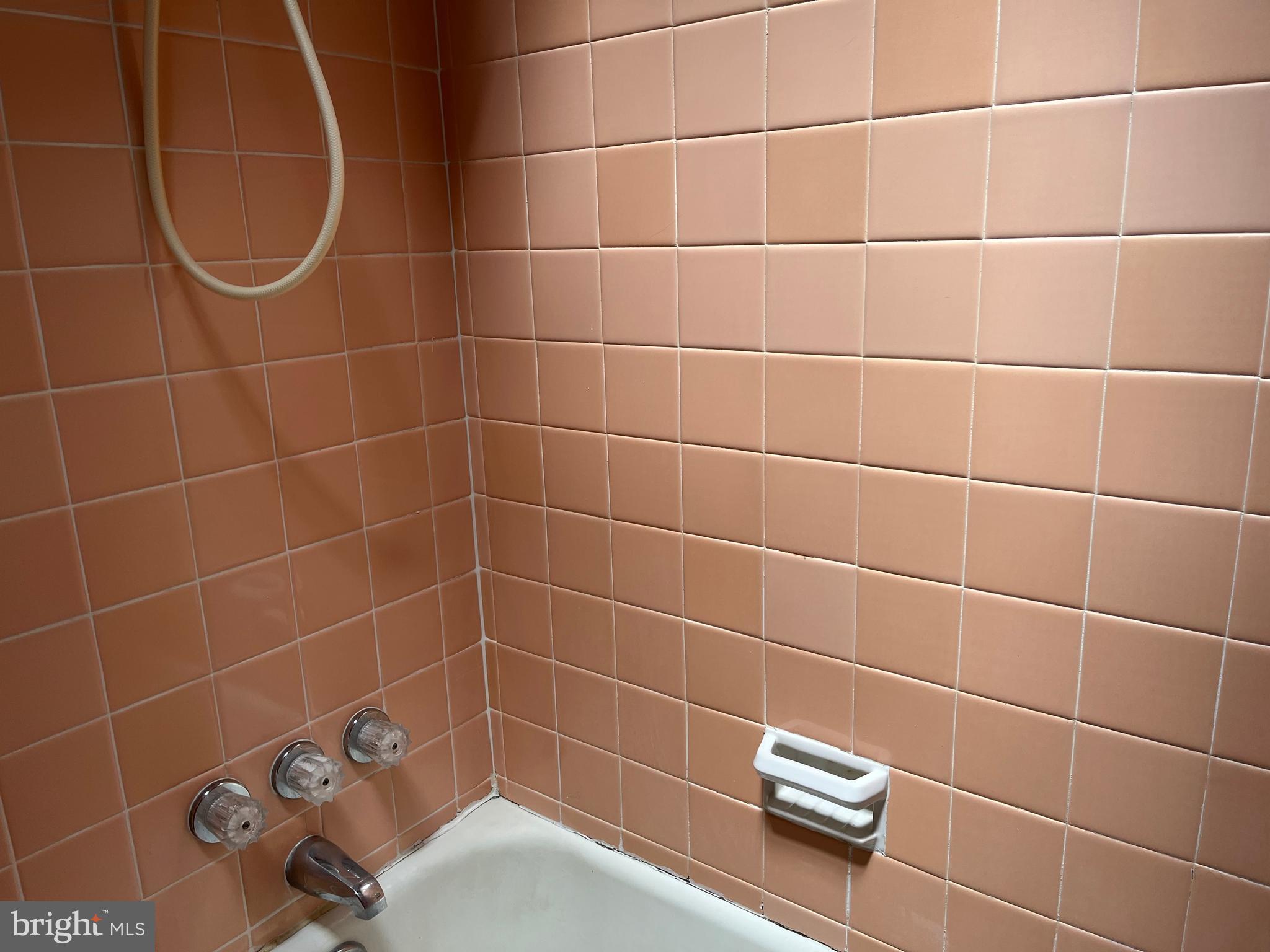 MAYFAIR (WEST) - Residential