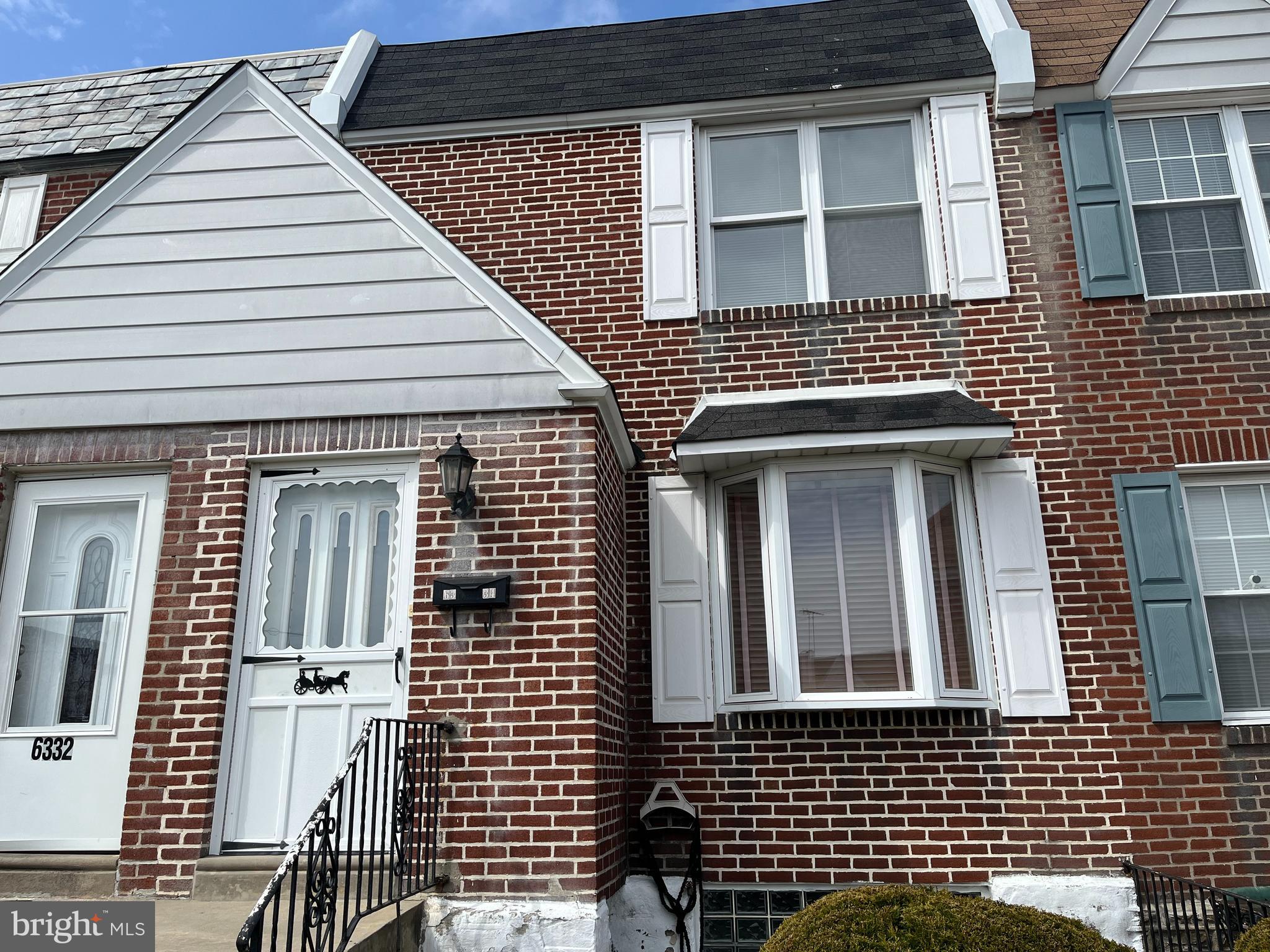 MAYFAIR (WEST) - Residential