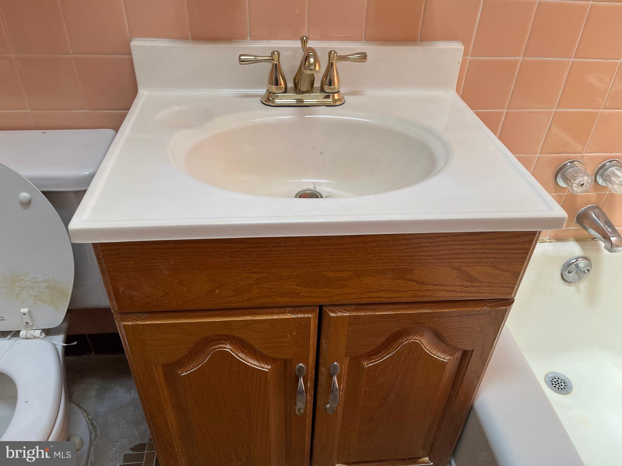 MAYFAIR (WEST) - Residential