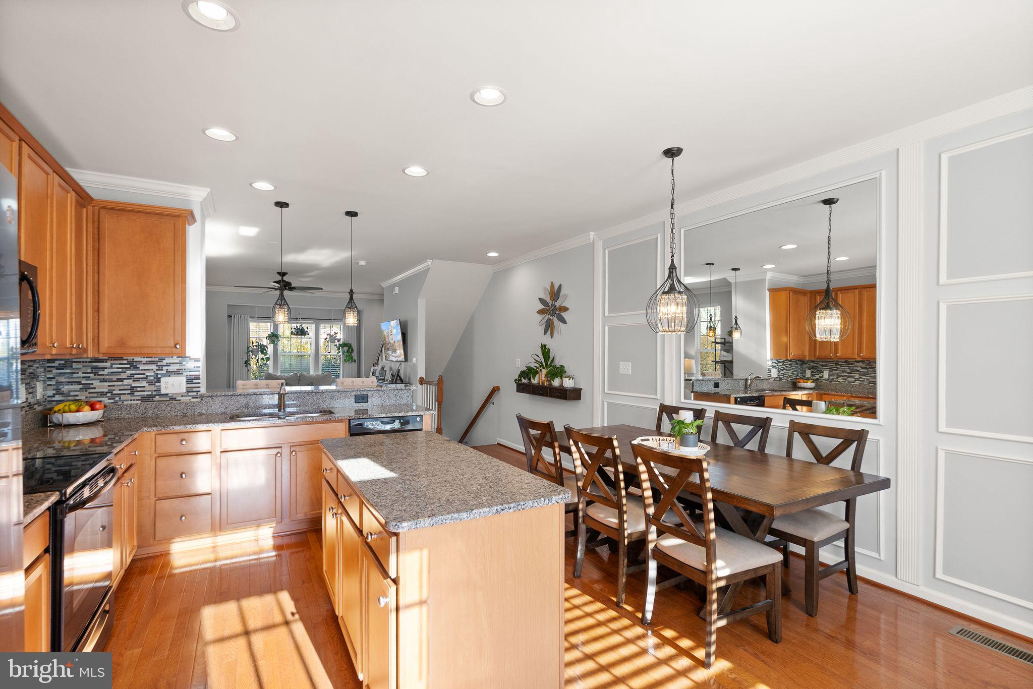 HEATHCOTE COMMONS - Residential