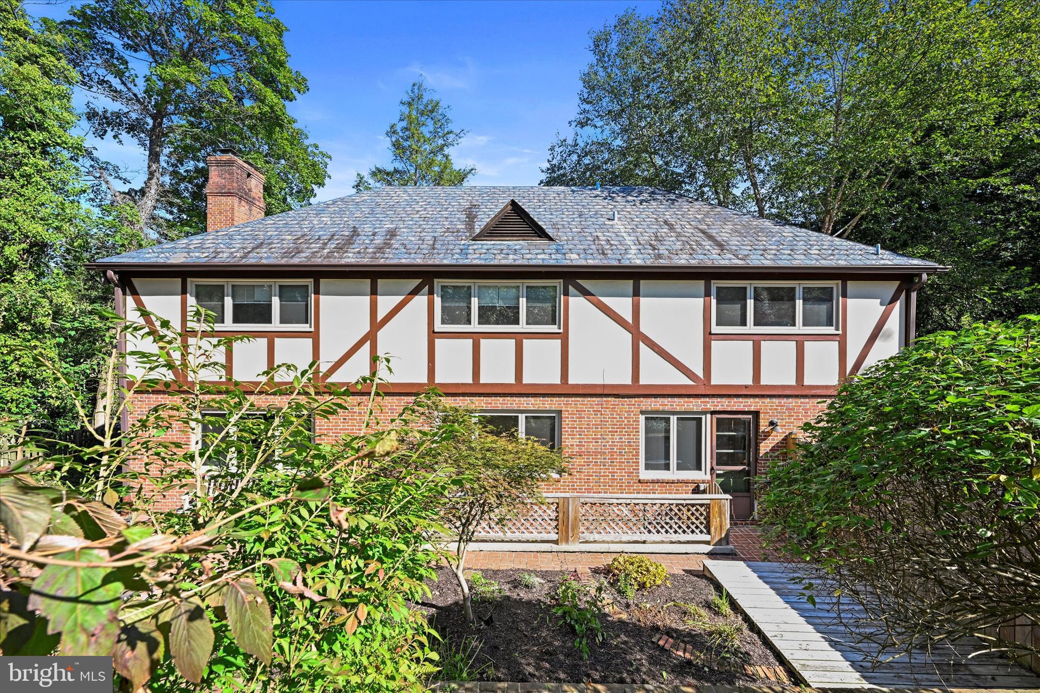 RUXTON AREA - Residential Lease