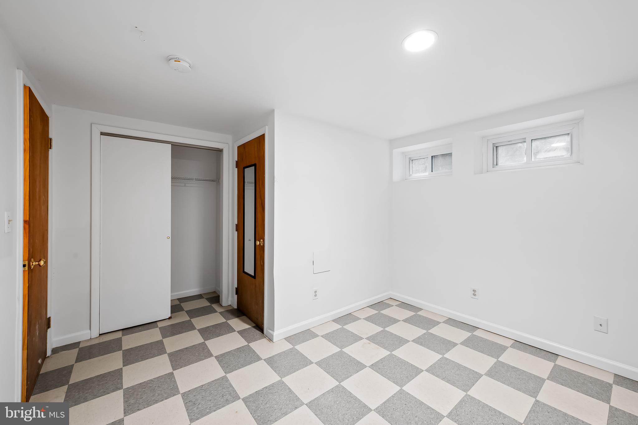 RUXTON AREA - Residential Lease