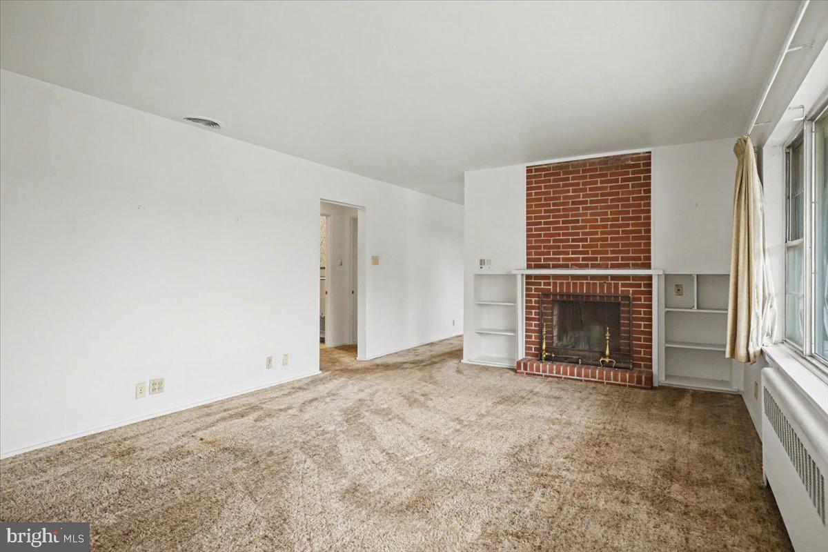 HAMILTON PARK - Residential